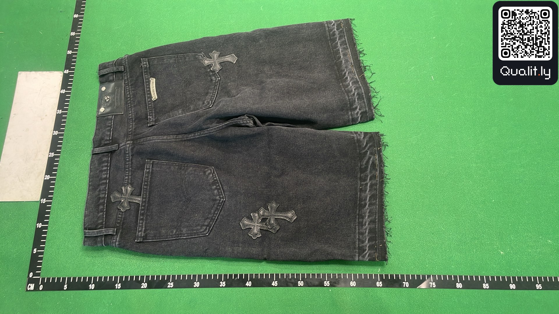 牛仔裤 QC 照片 3 / 12