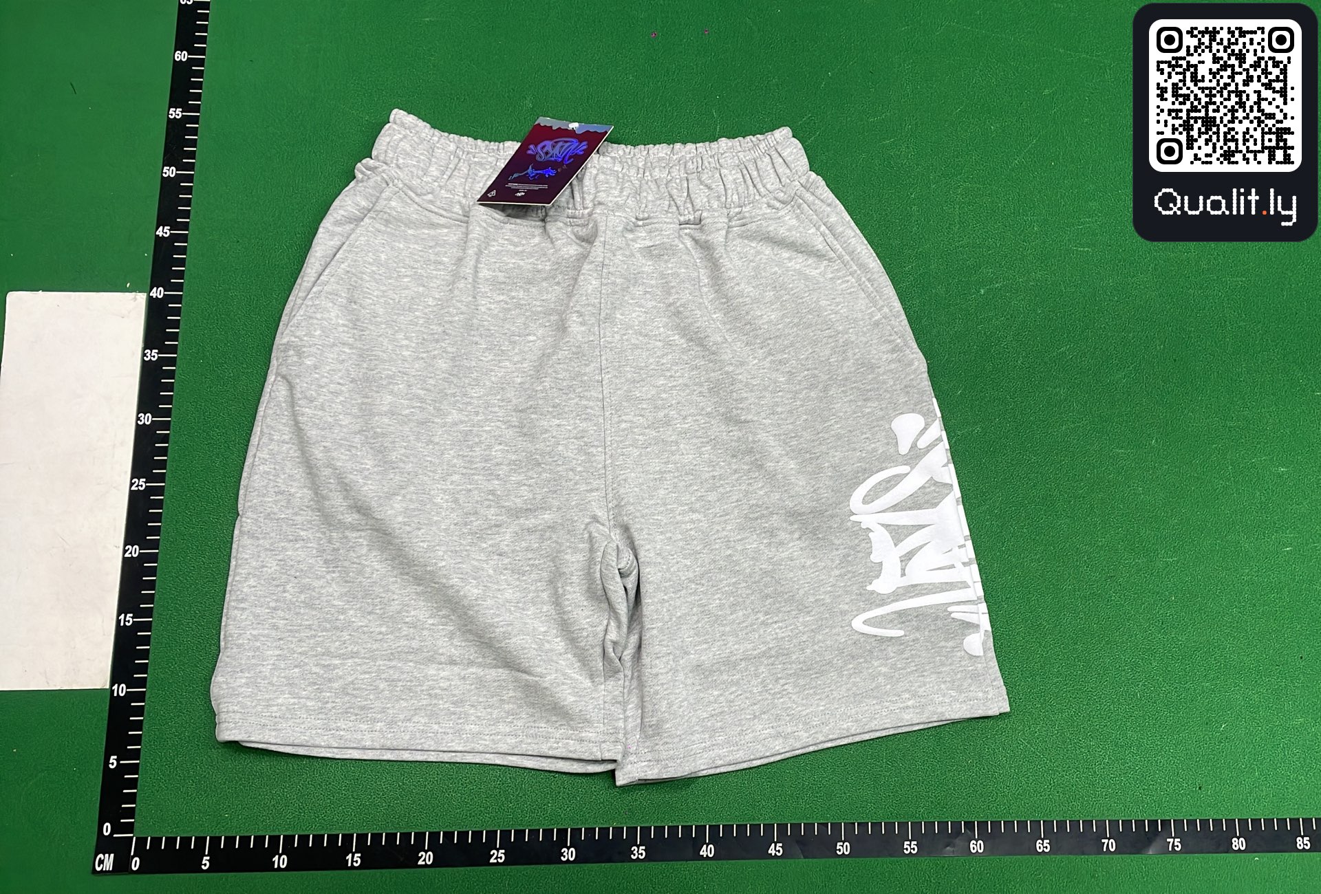 Shorts QC photo 2 of 4