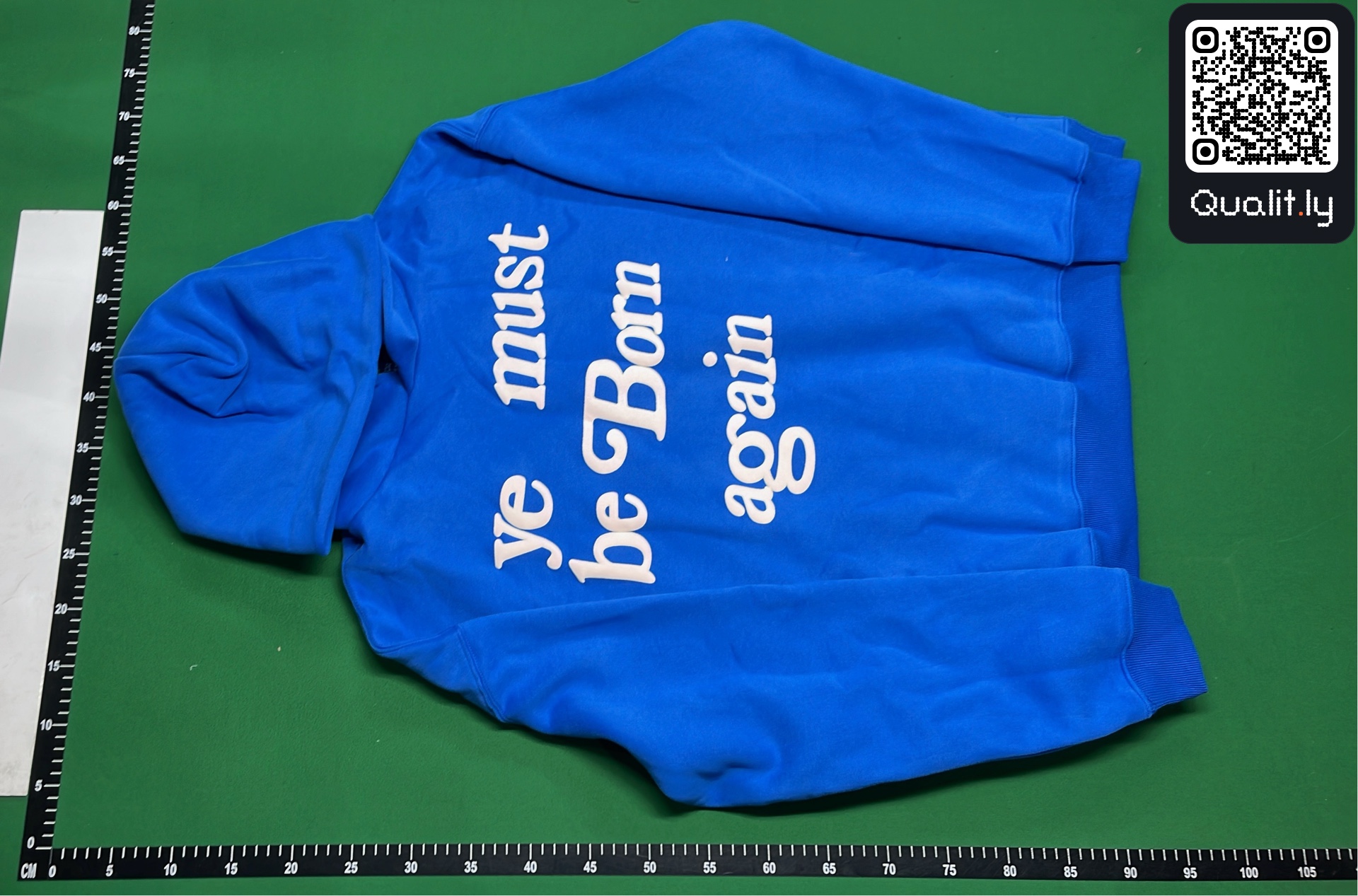 Hoodie — QC-foto 2 av 4