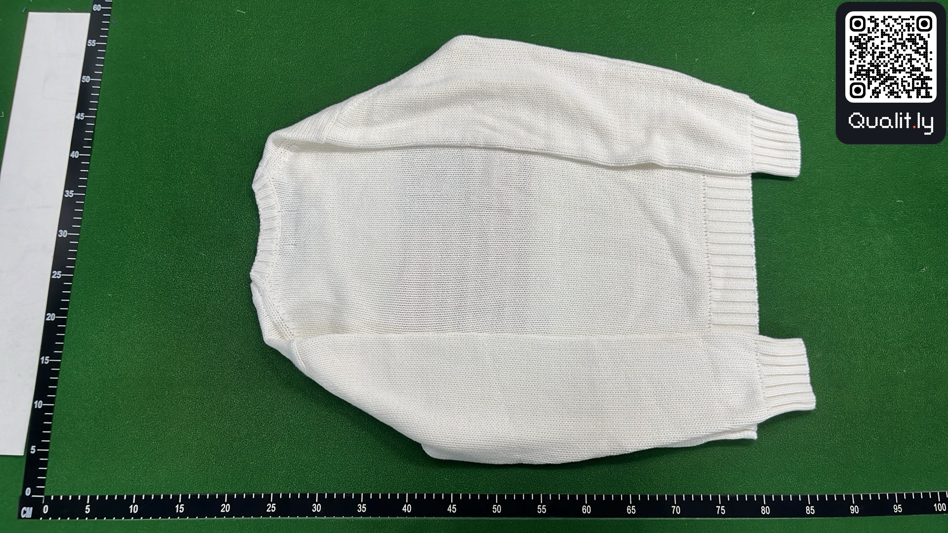 毛衣 QC 照片 3 / 12