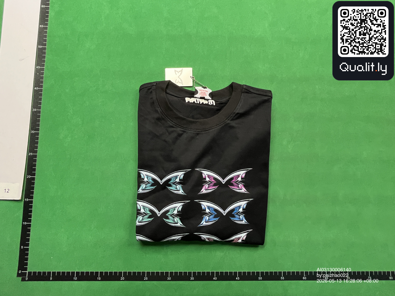 Camiseta — foto QC 1 de 4