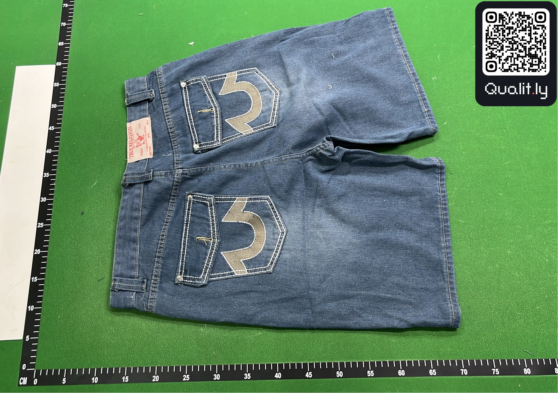 Jeans QC photo 2 of 11
