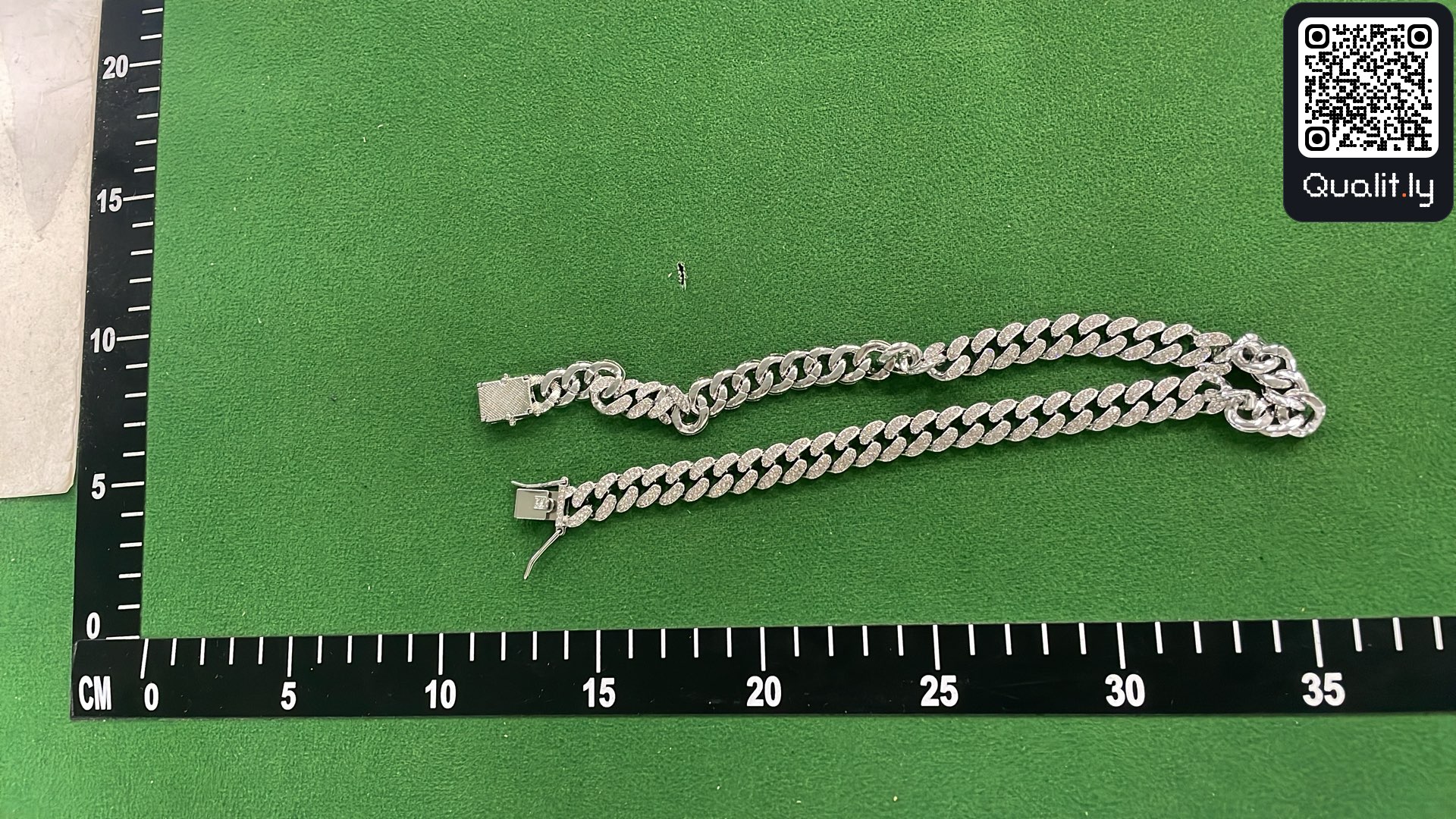 Jewelry QC photo 3 of 5