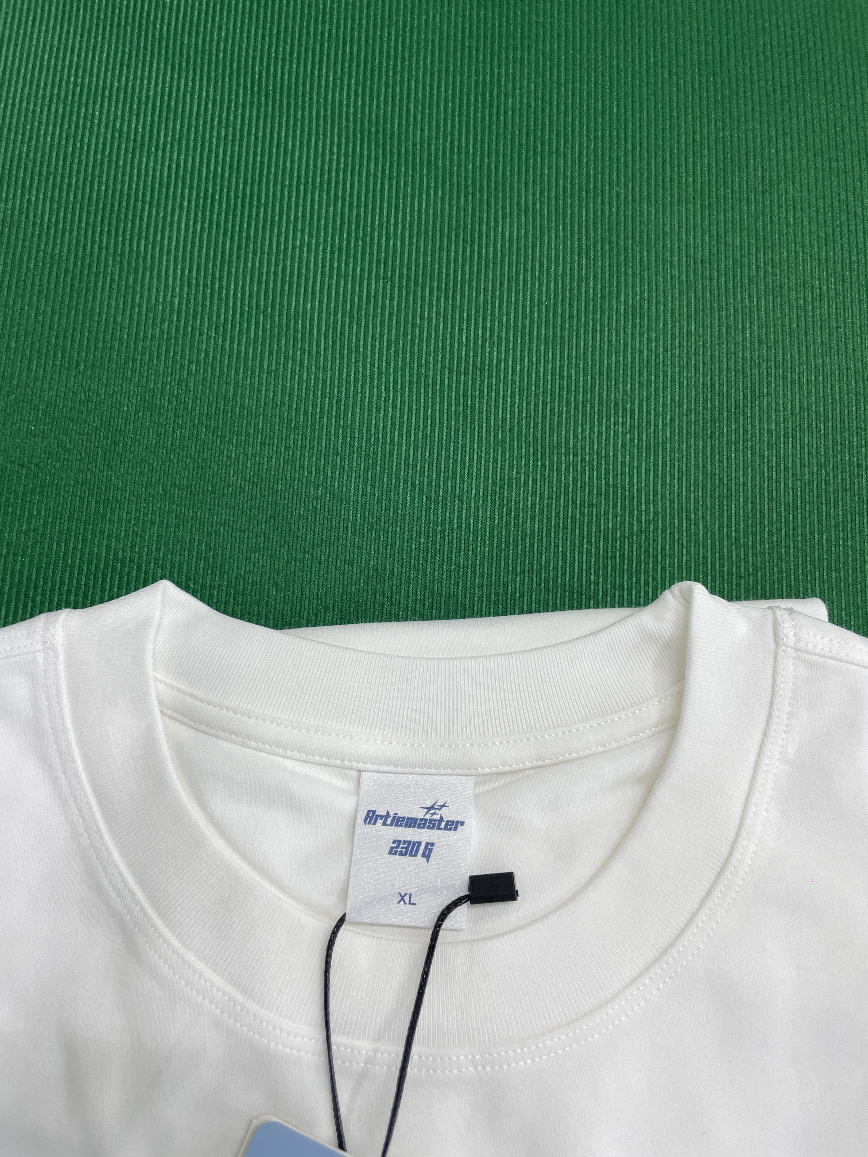 T-Shirt — QC-Foto 3 von 83