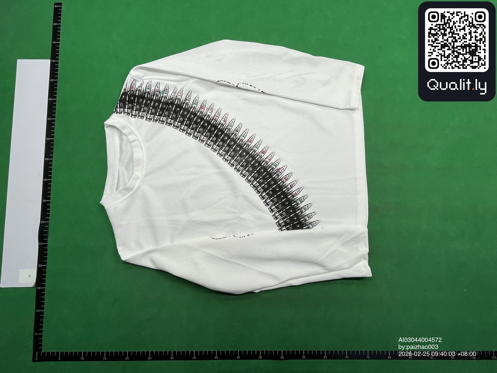 T-shirt — photo QC 3 sur 4