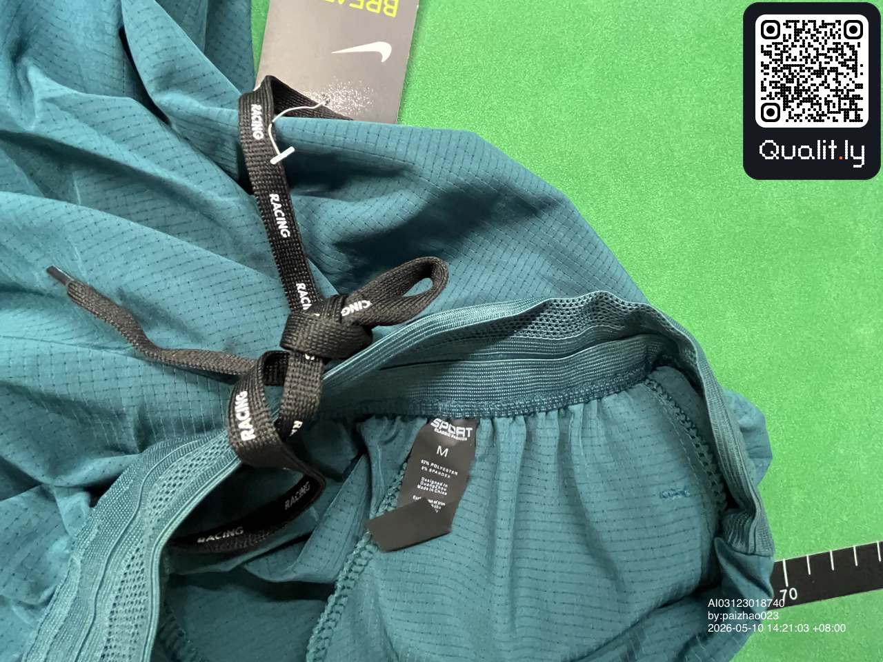 Pantaloni — fotografie QC 1 din 30