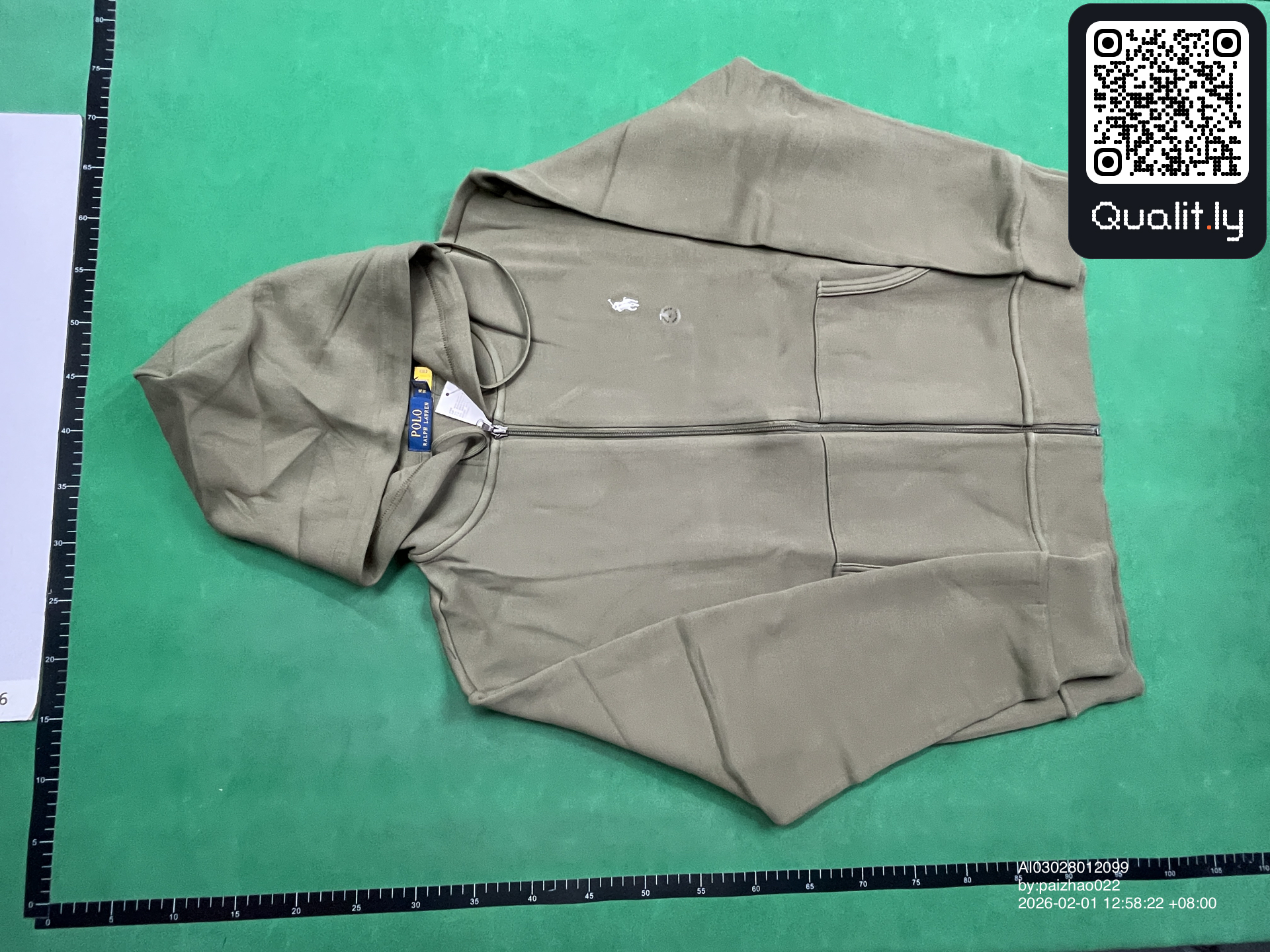 Camisola com capuz — foto QC 2 de 58