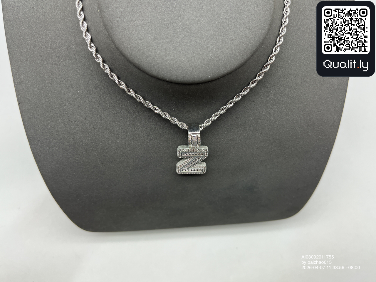 Jewelry QC photo 2 of 6