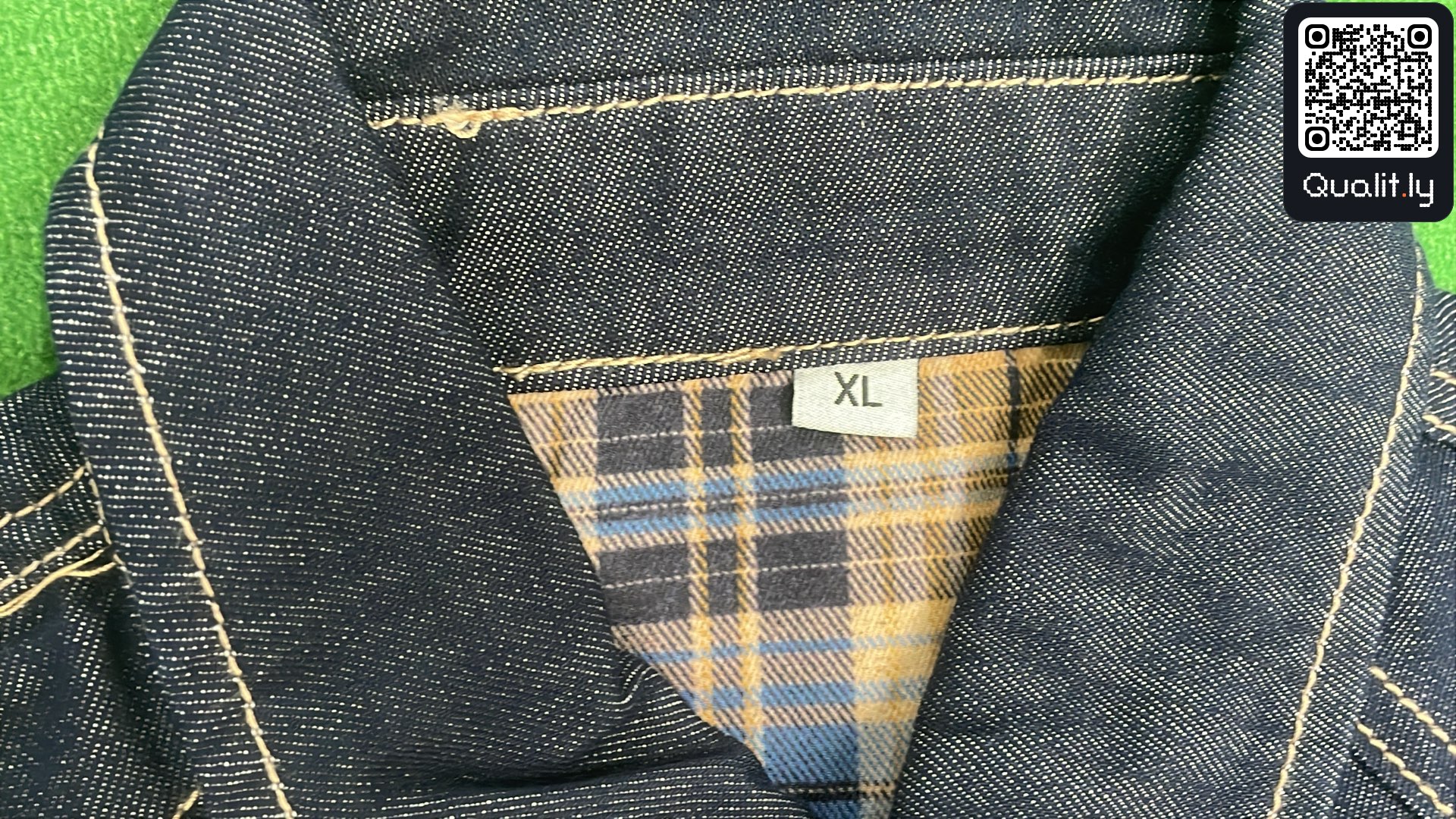 Maglione — foto QC 1 di 4
