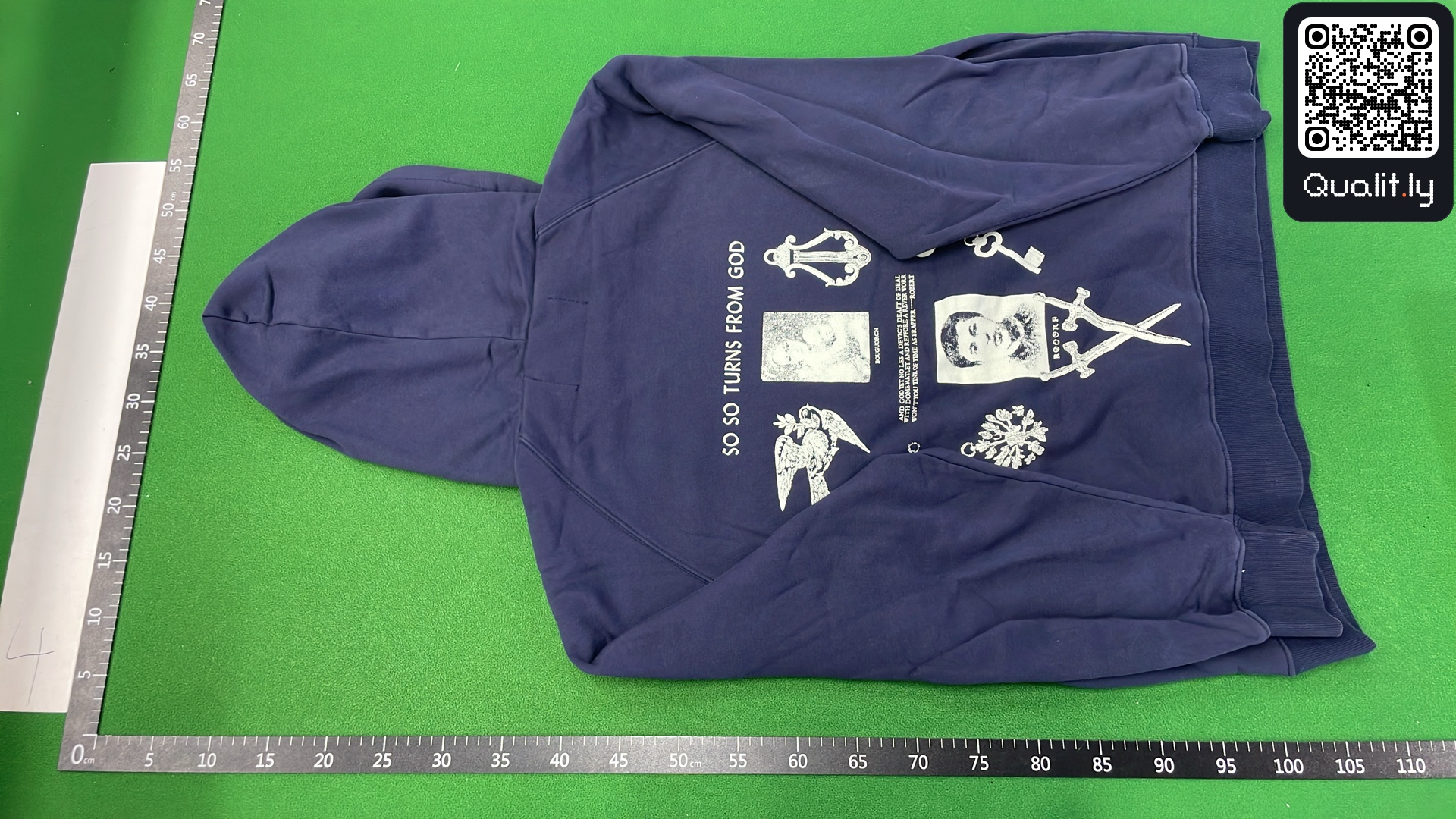Hoodie — QC-Foto 3 von 12