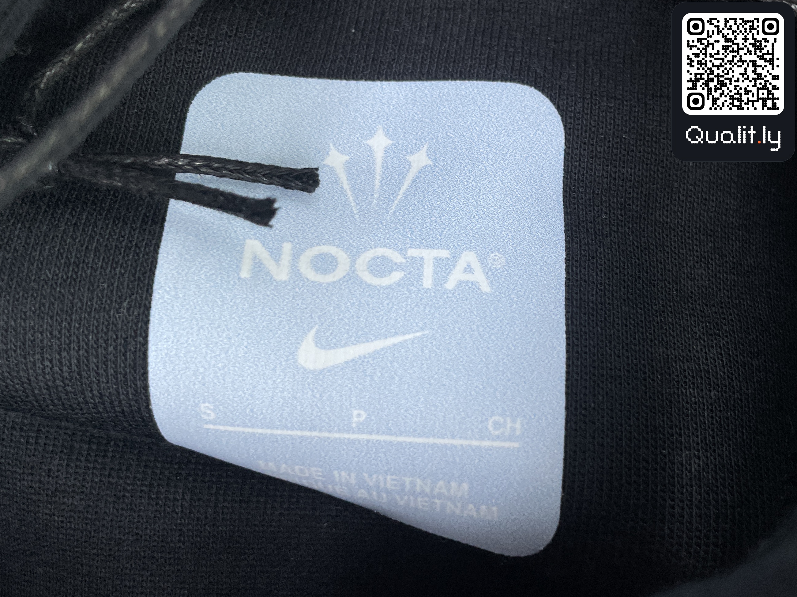 Foto QC 1 di 85