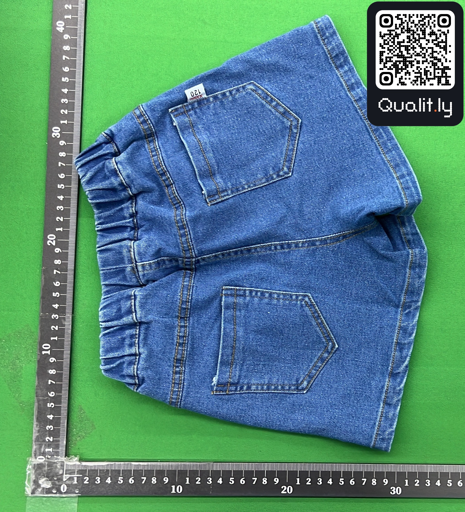 牛仔裤 QC 照片 3 / 4