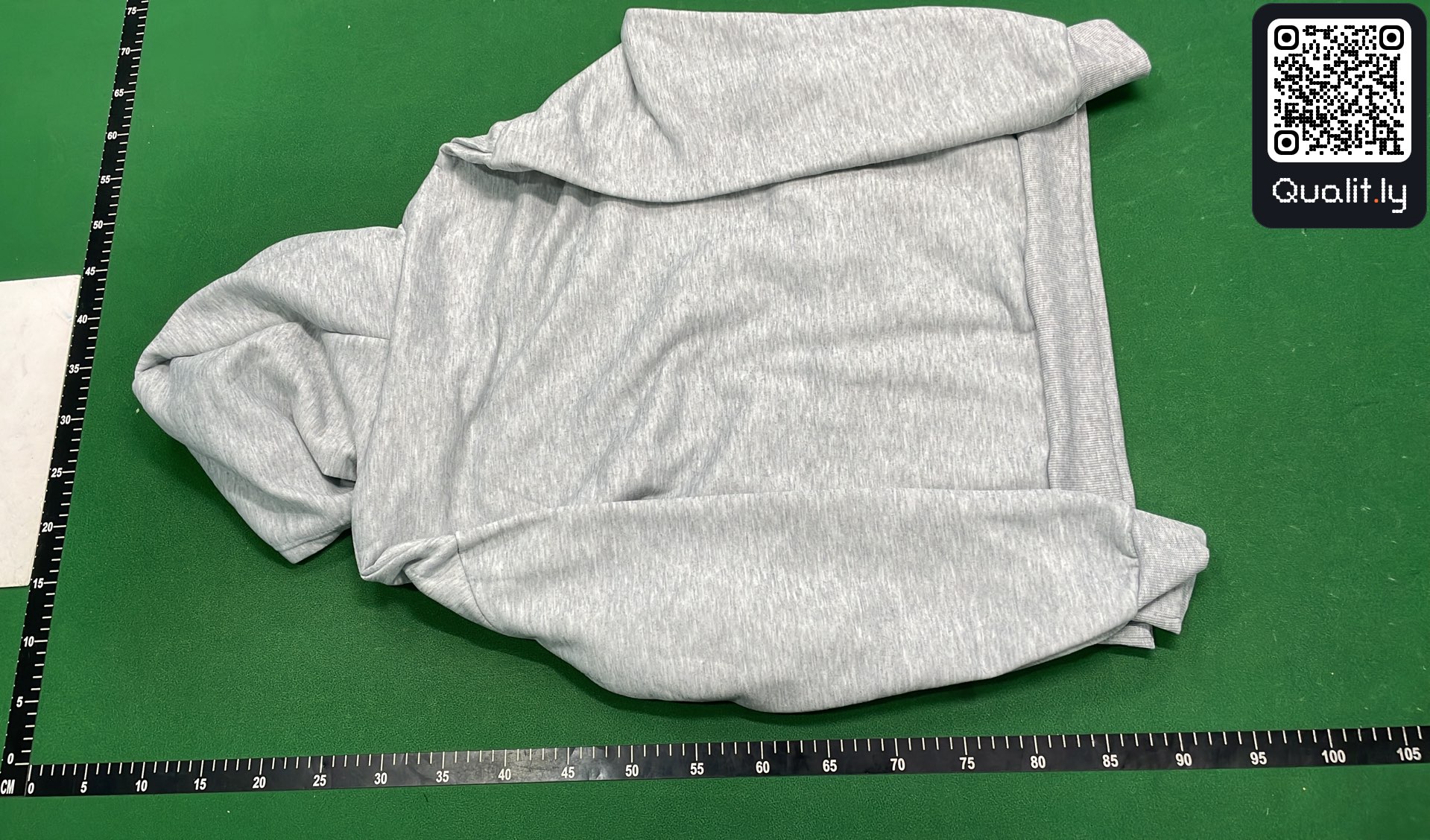 Hoodie QC photo 3 of 5