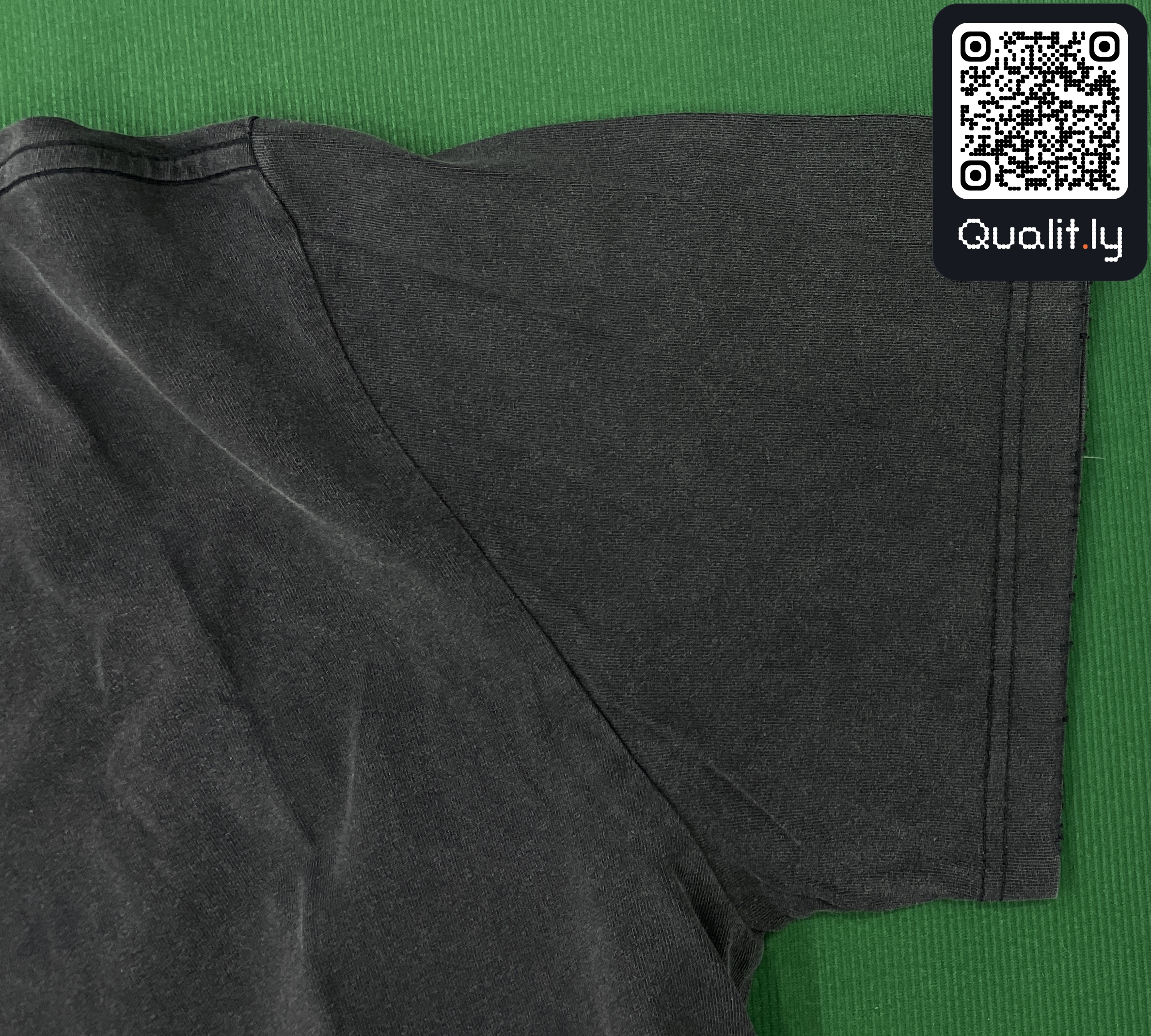 T-shirt QC photo 2 of 23