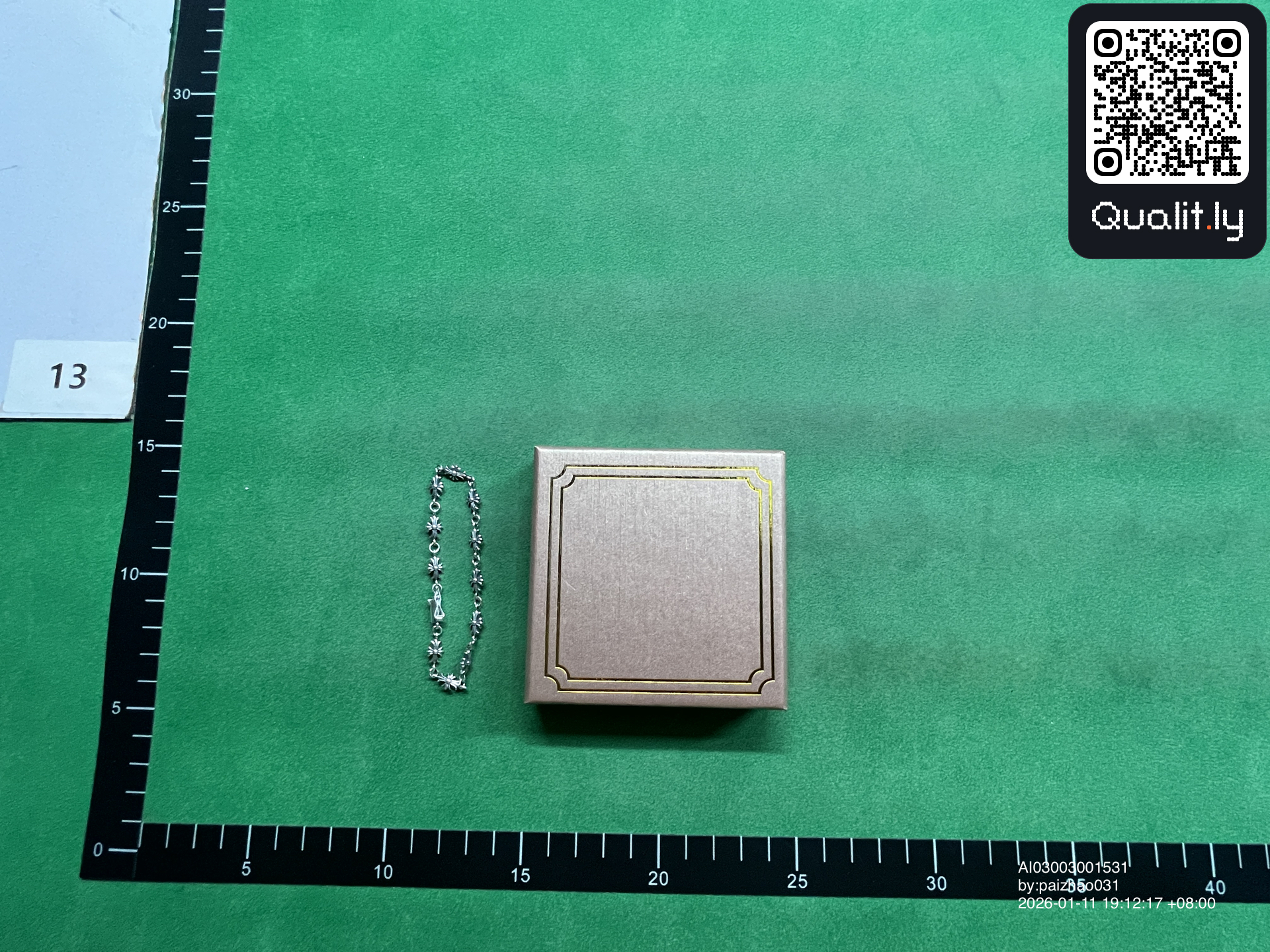 Foto QC 3 de 42