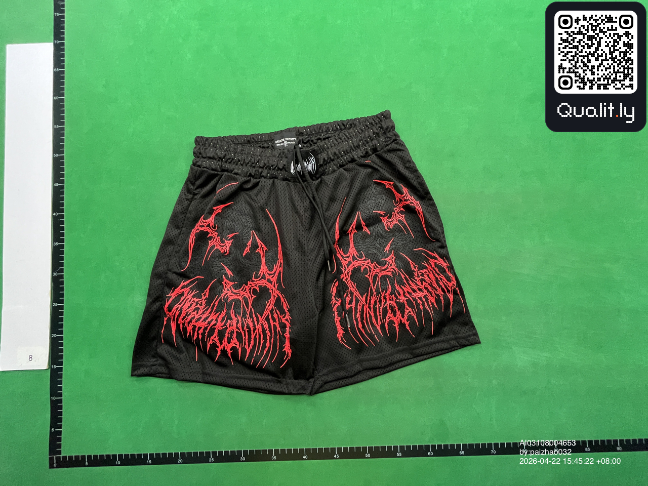 Shorts — QC-foto 3 av 4