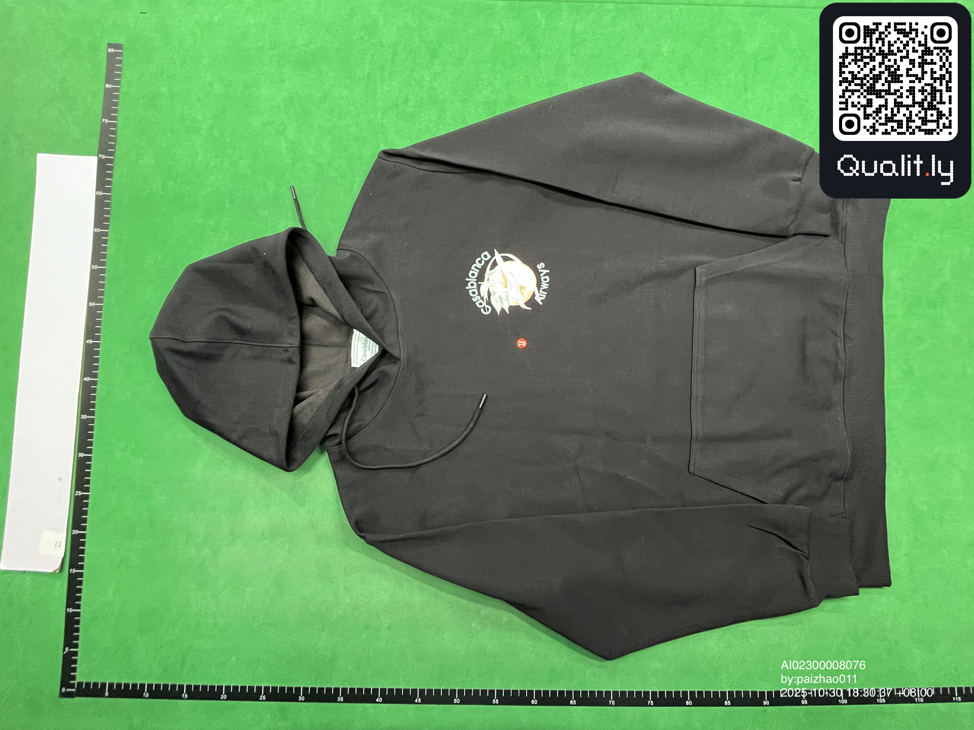 Sweatshirt QC photo 3 of 4