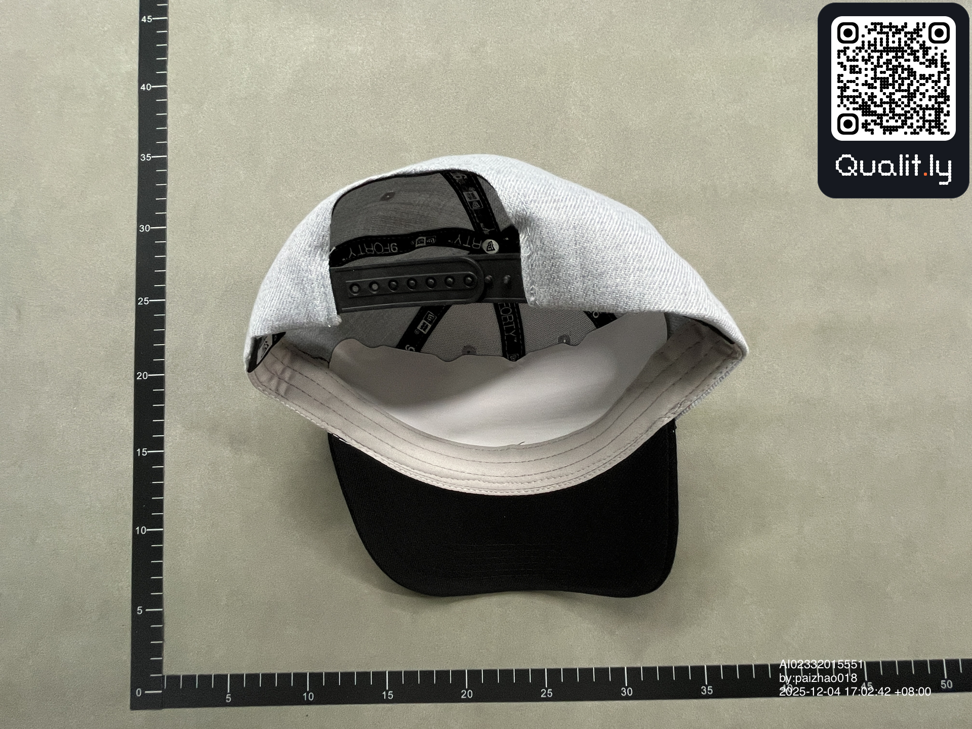 Cappellino — foto QC 1 di 6