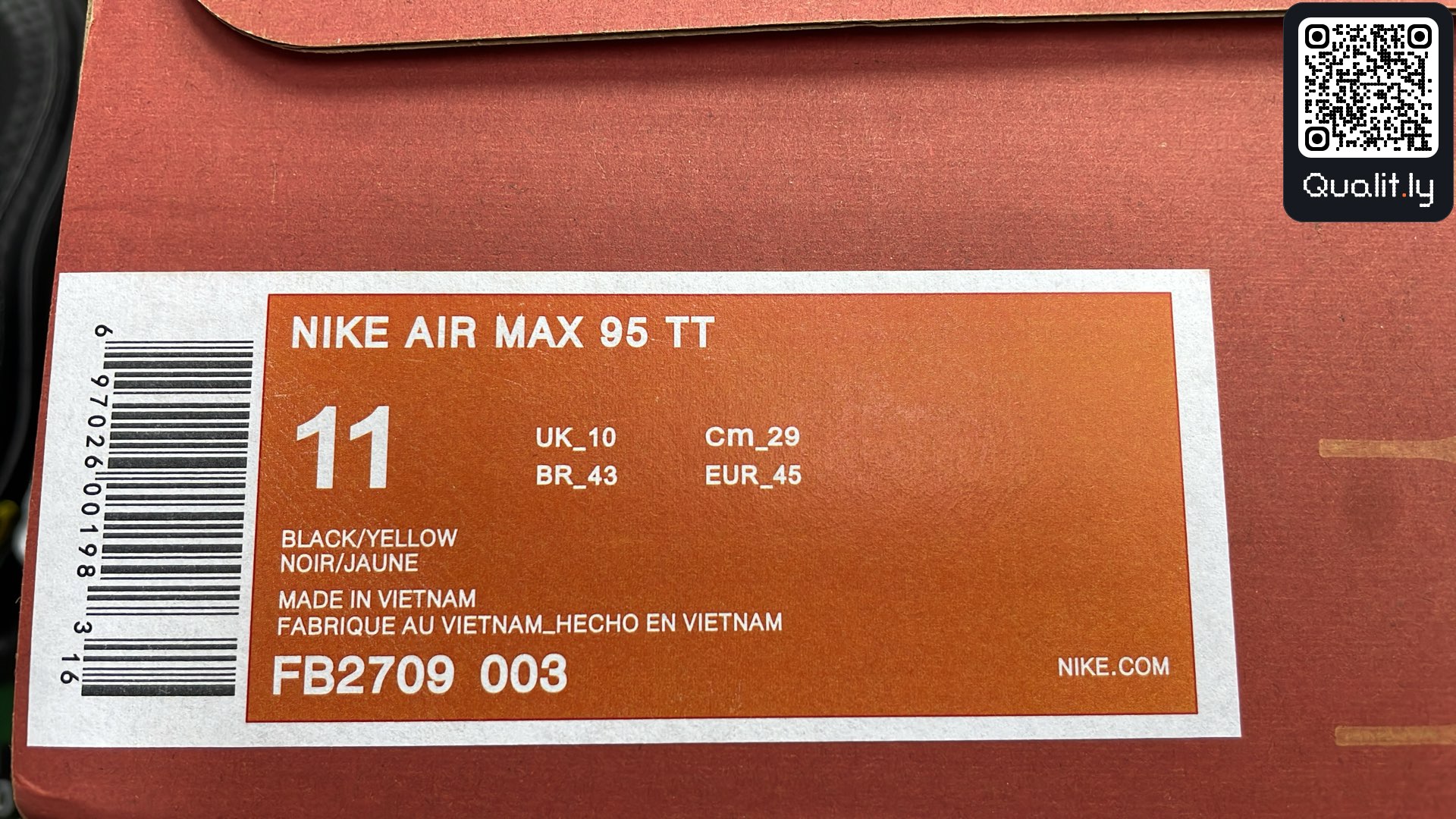 Sneakers — foto QC 2 di 392