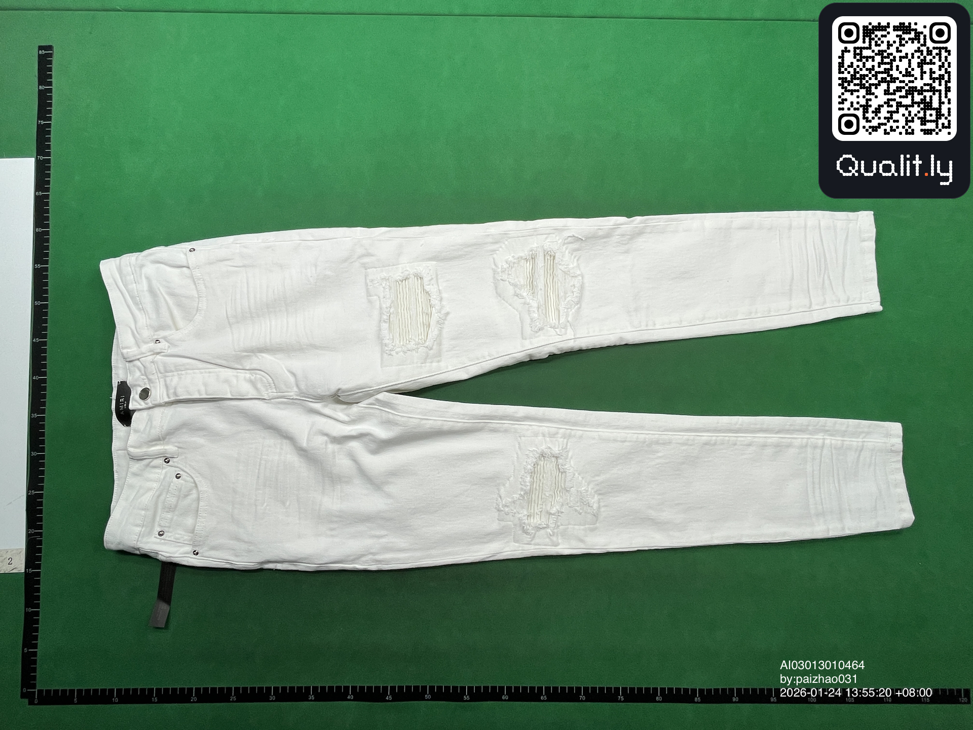 Jeans — foto QC 3 di 4