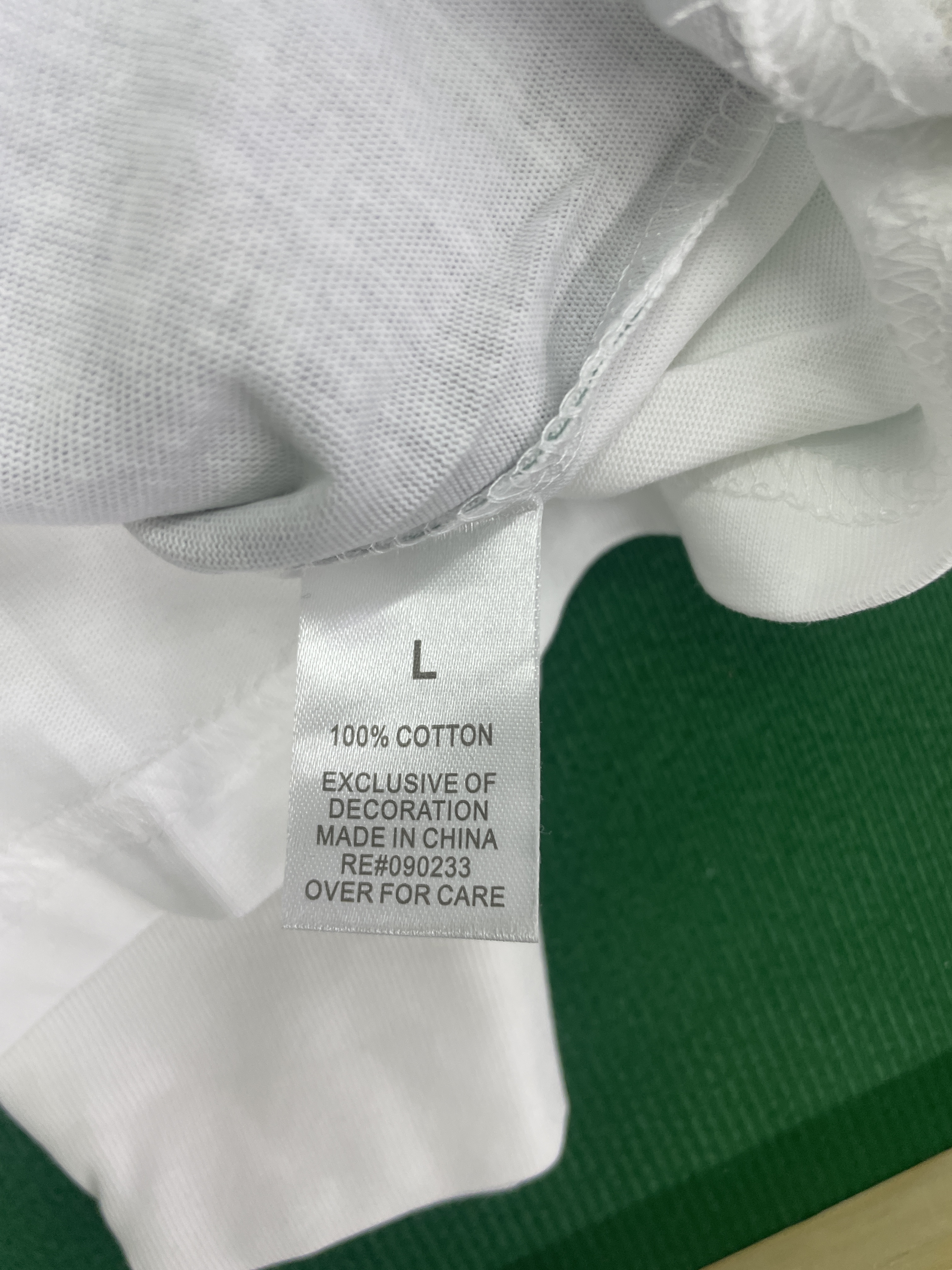 Tricou — fotografie QC 2 din 14