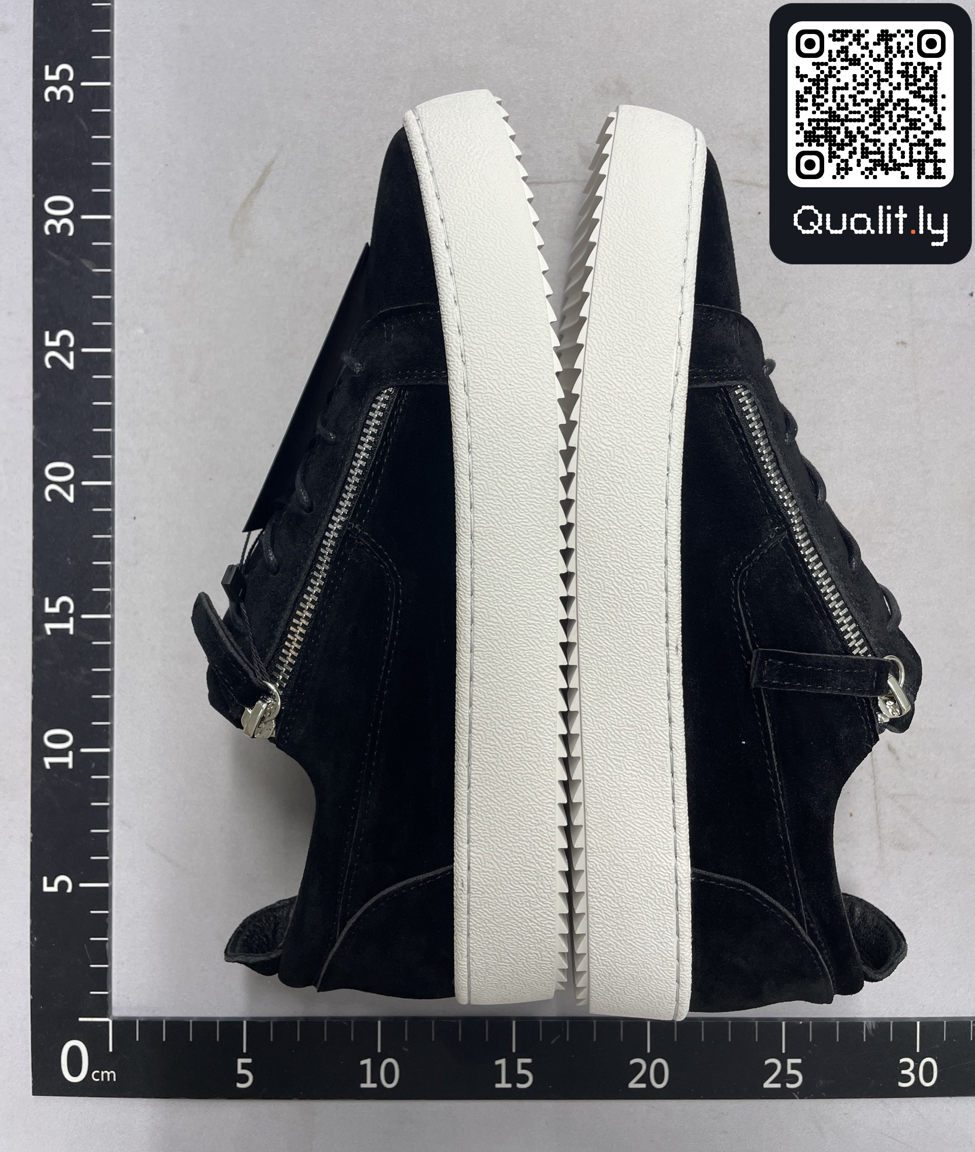 Baskets — photo QC 3 sur 16