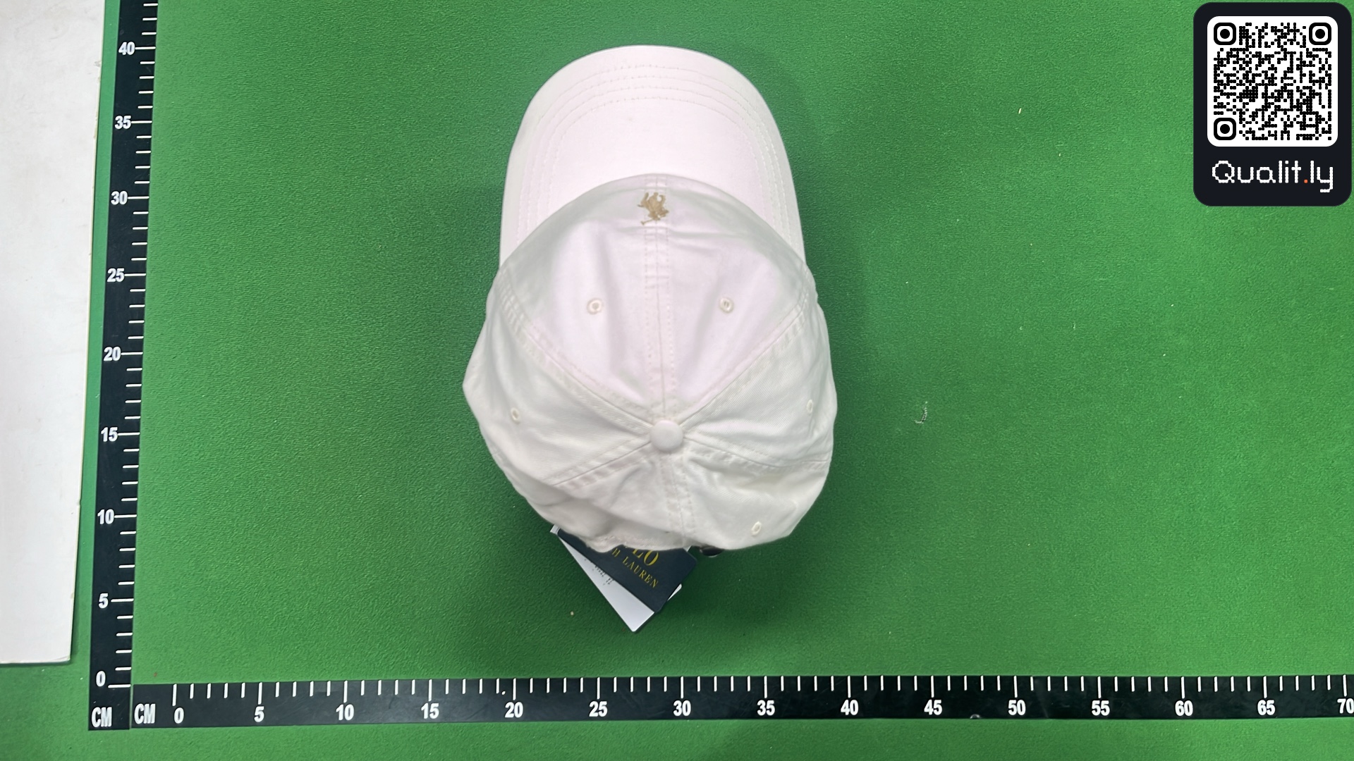 Casquette — photo QC 2 sur 6