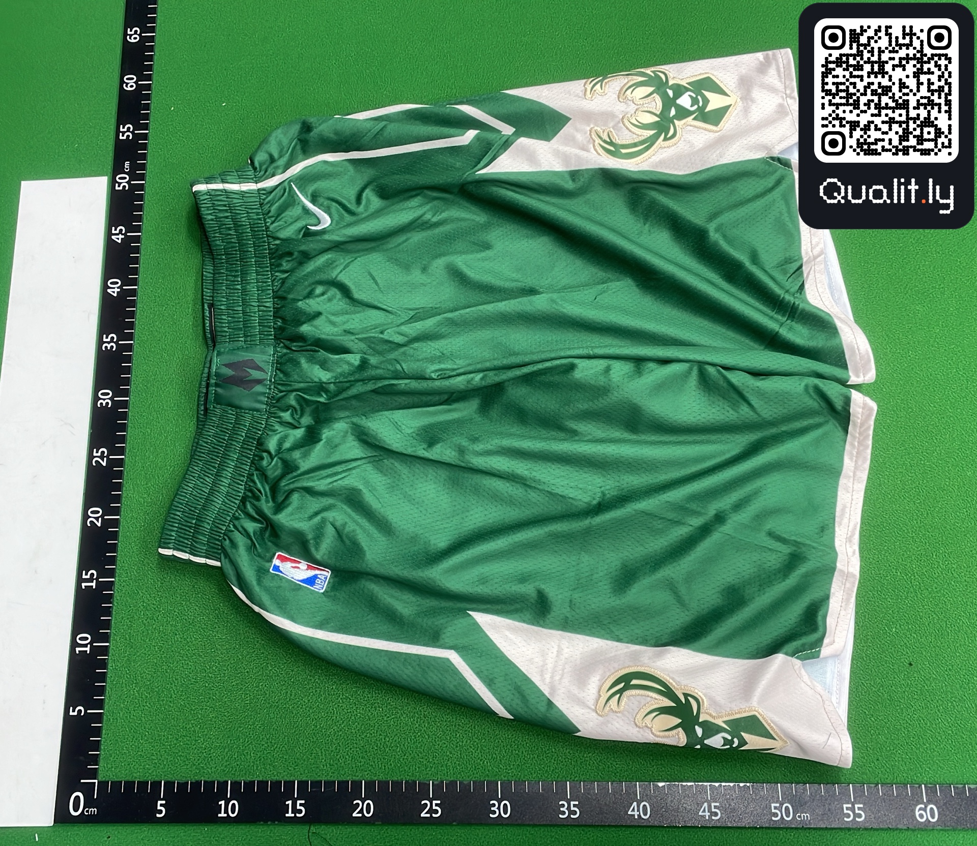 Foto QC 2 de 4