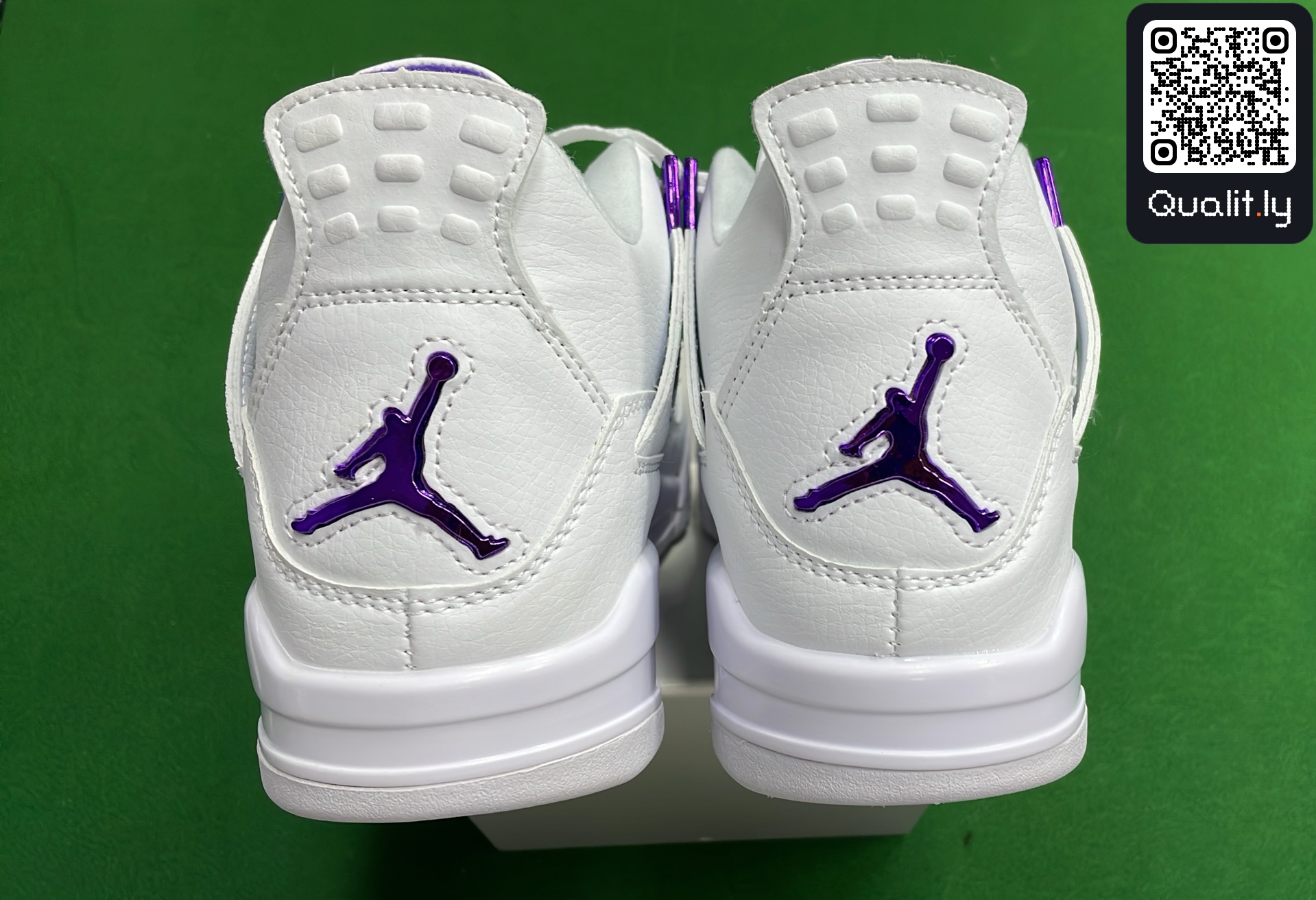 Sneakers QC photo 3 of 24