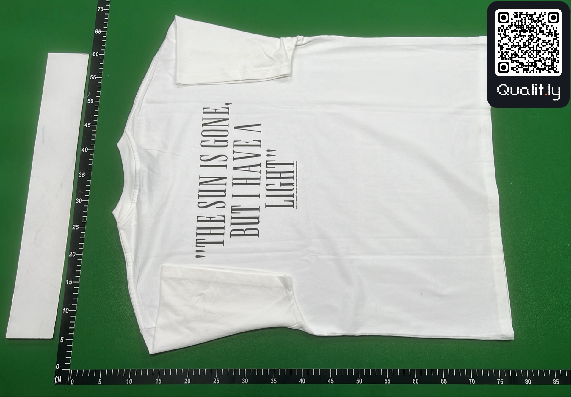 T恤 QC 照片 3 / 4