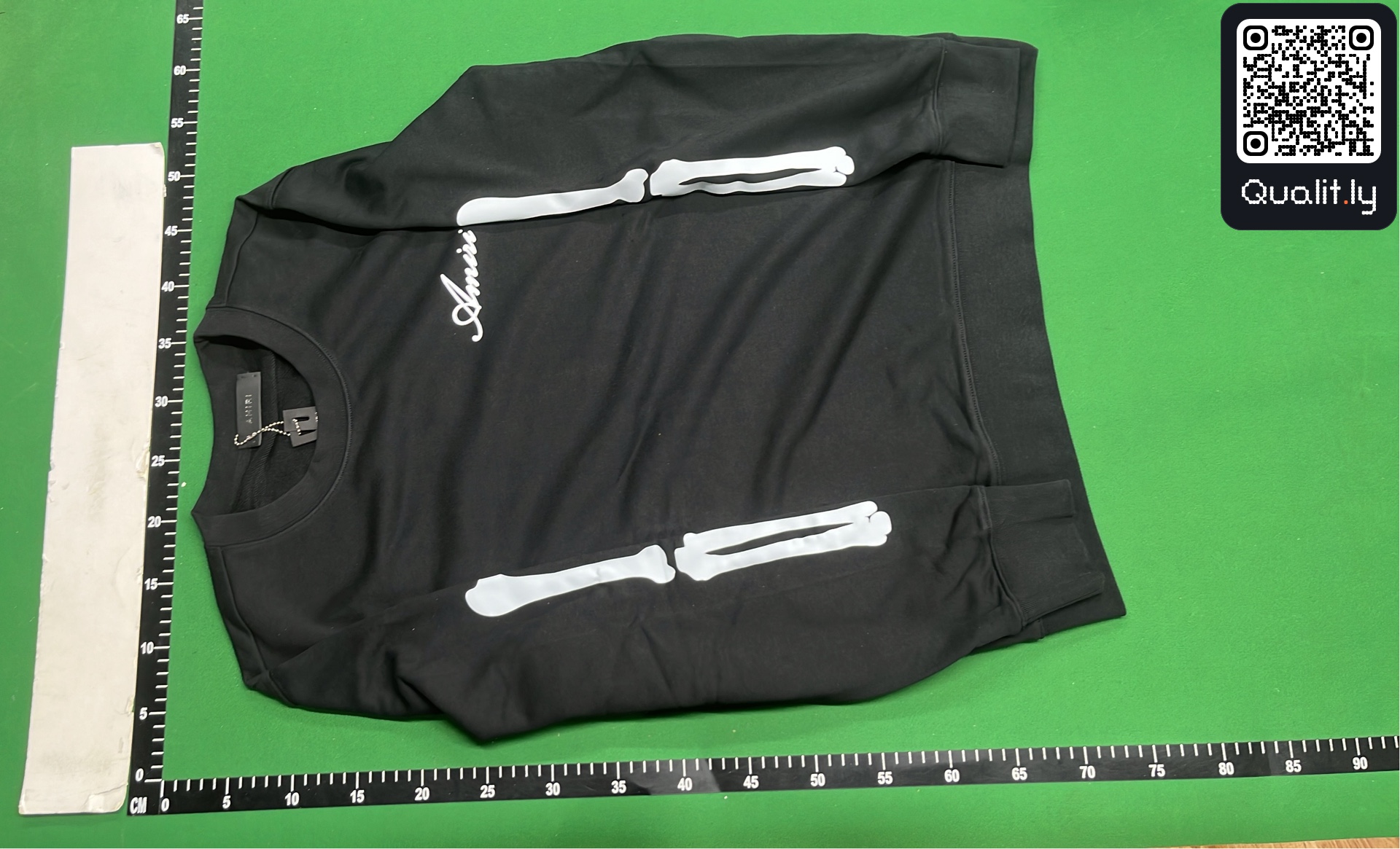 Sweater QC photo 2 of 106