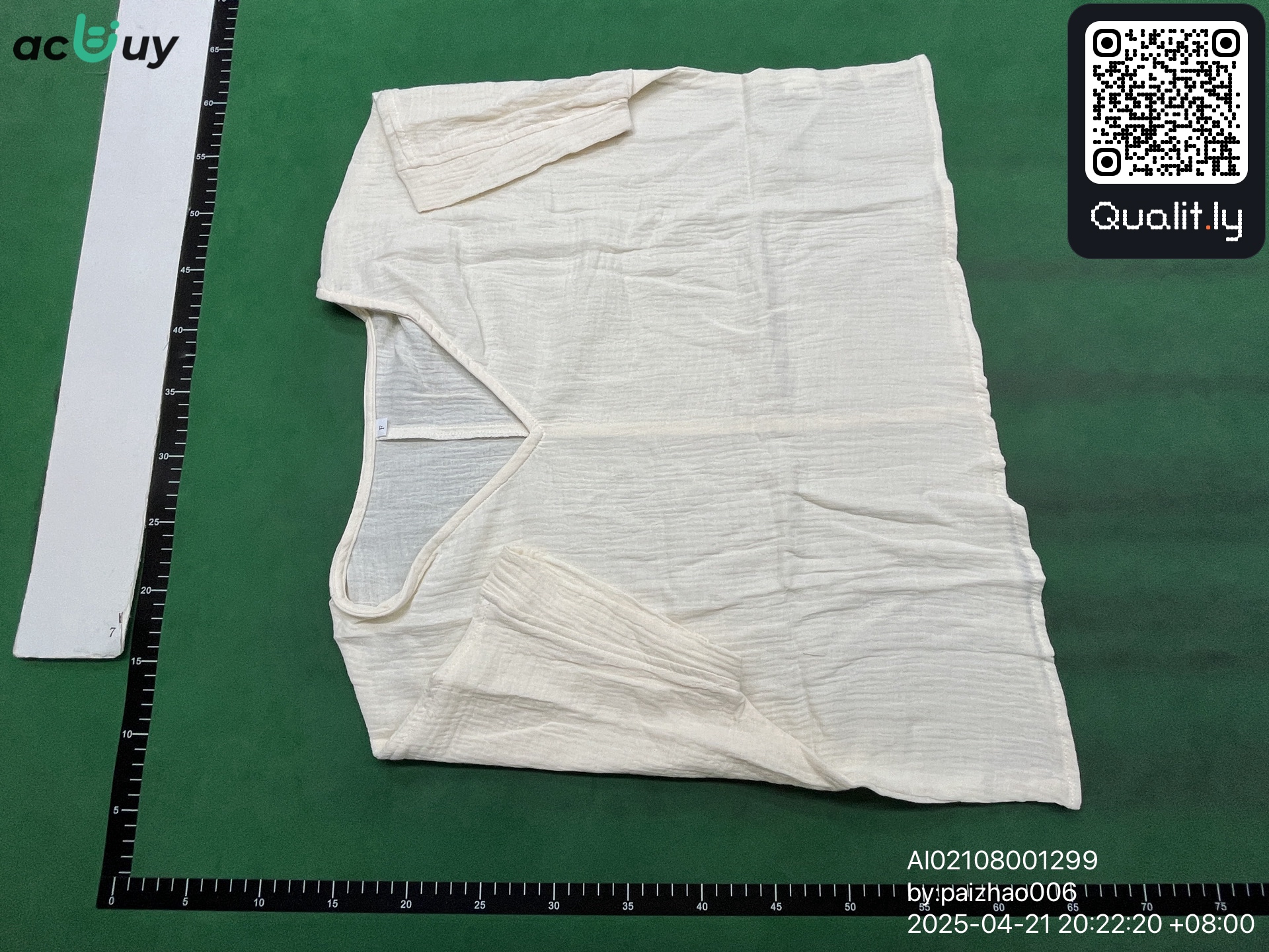 T-shirt QC photo 3 of 4