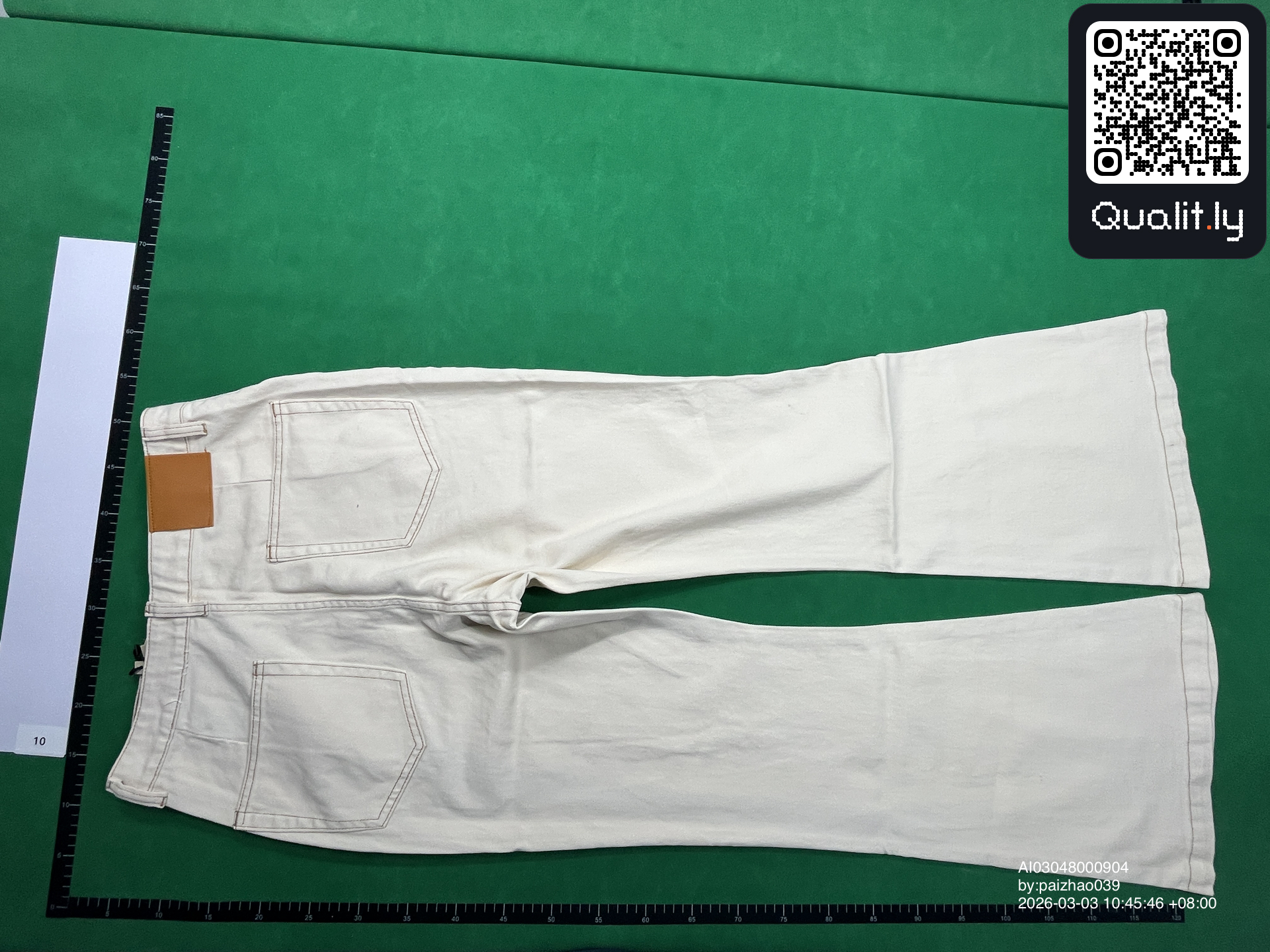 Jeans QC photo 2 of 4