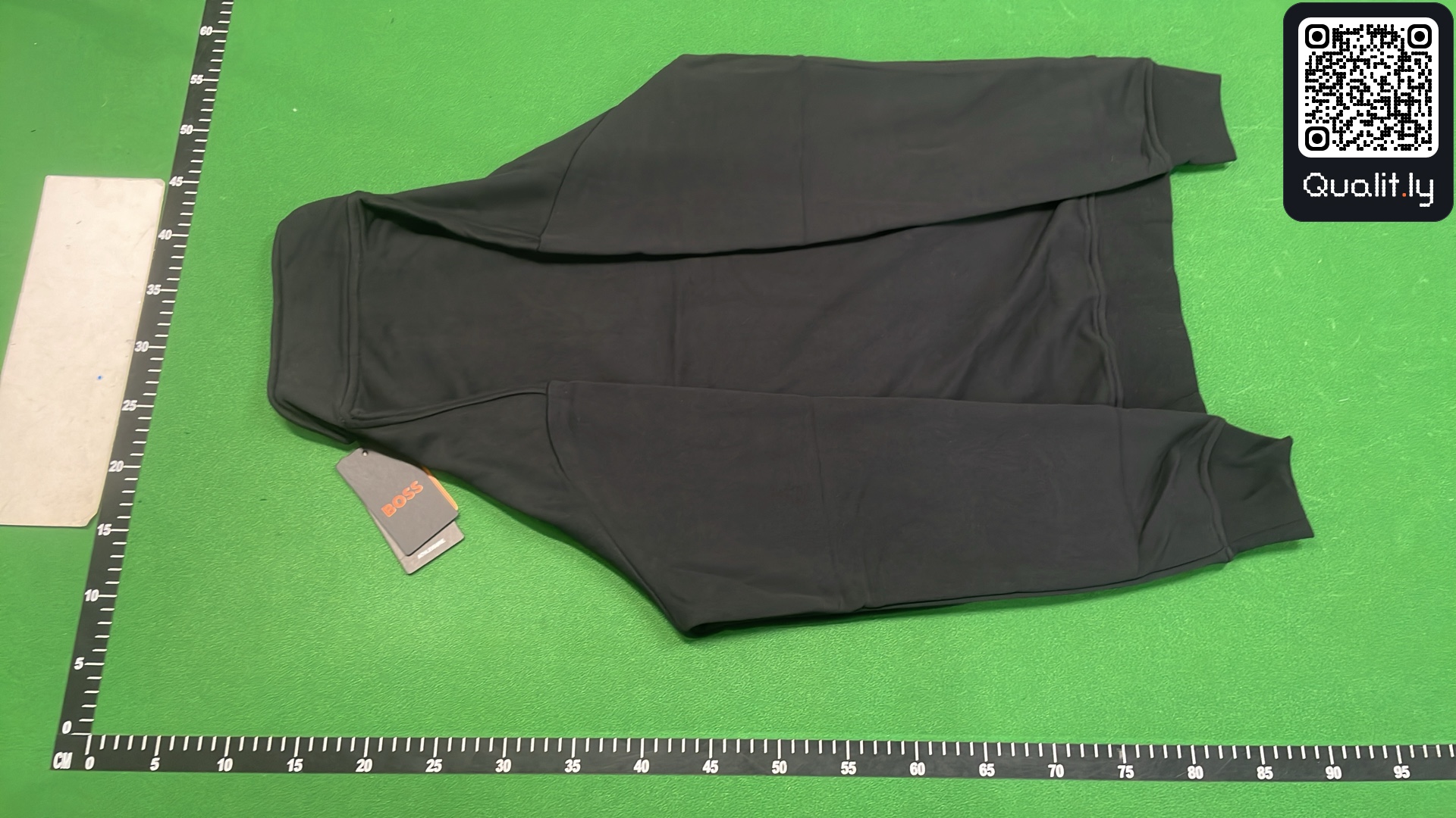卫衣 QC 照片 3 / 4