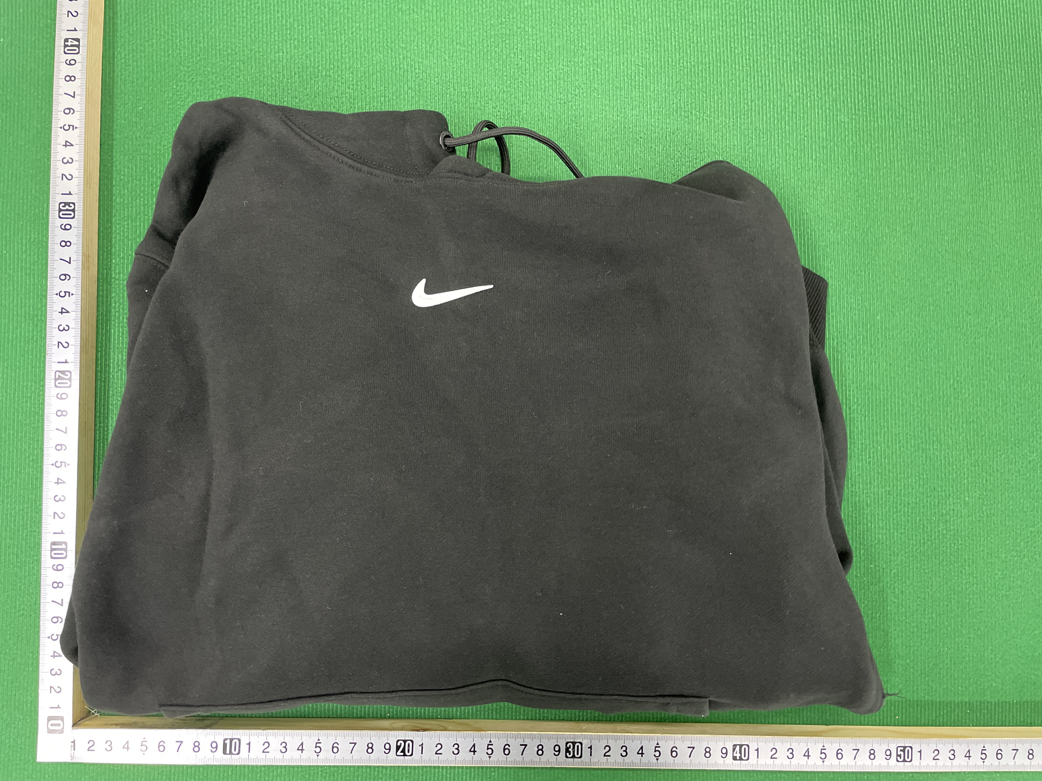 Hoodie — QC-Foto 1 von 59