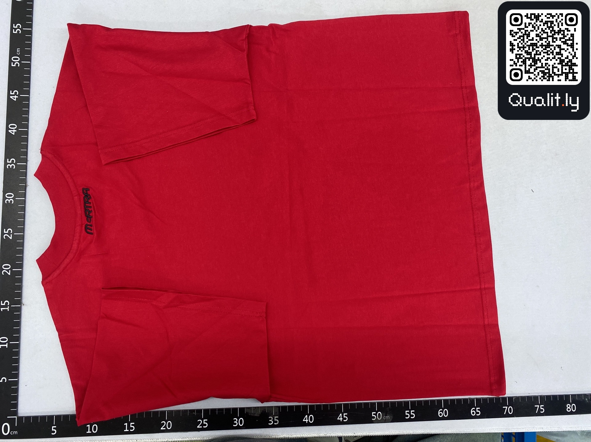 Camiseta — foto QC 1 de 45