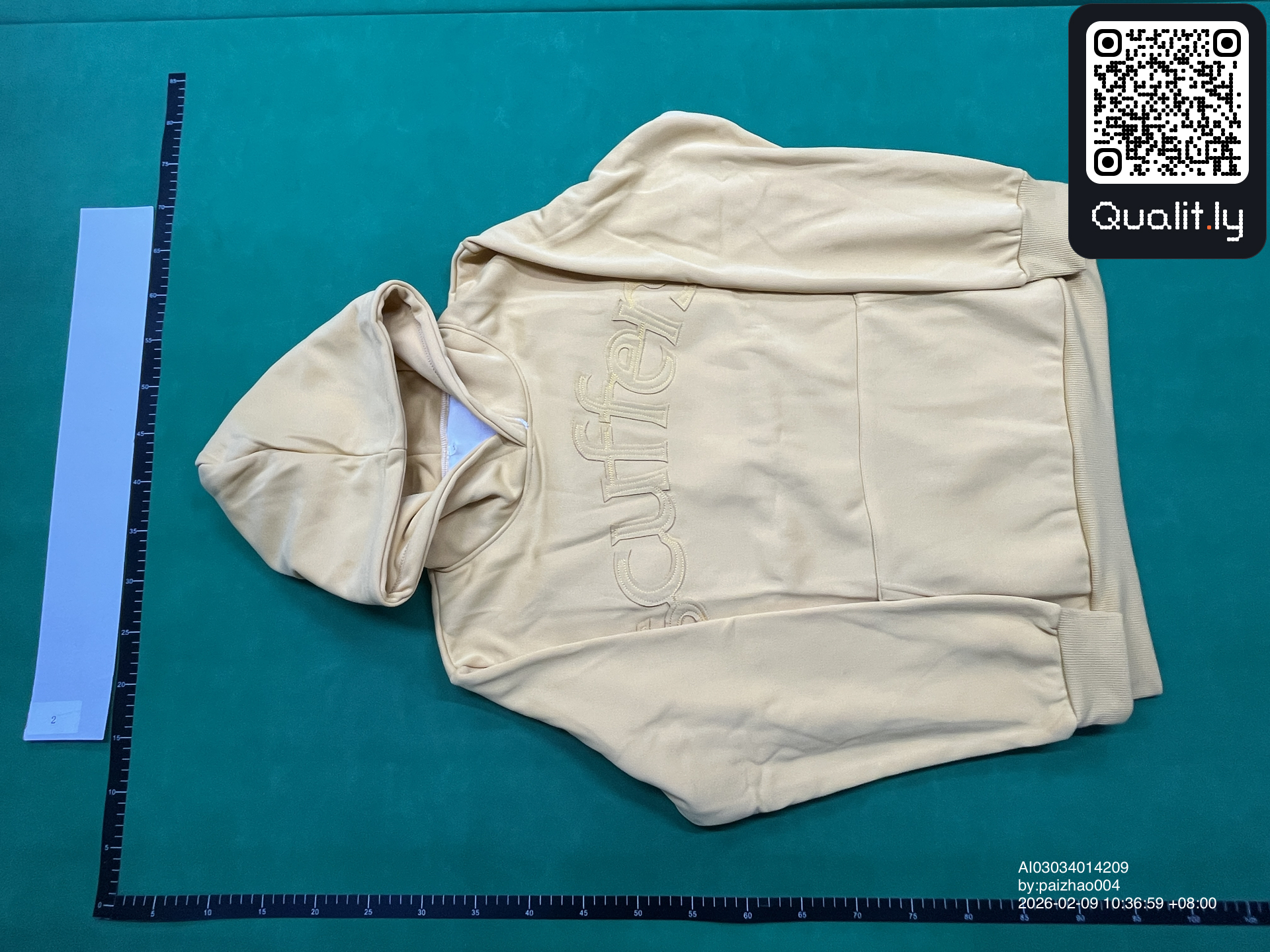 Sweatshirt QC photo 2 of 10