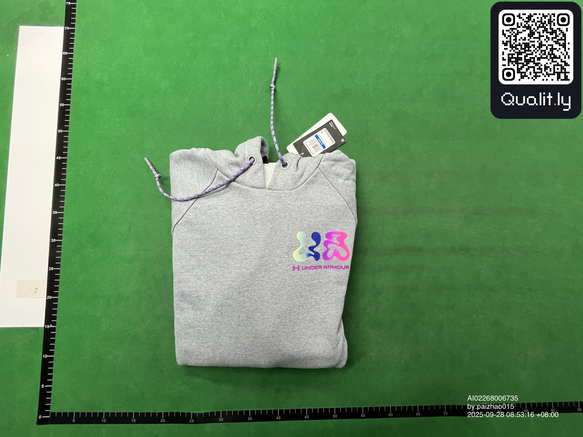 Camisola com capuz — foto QC 1 de 32