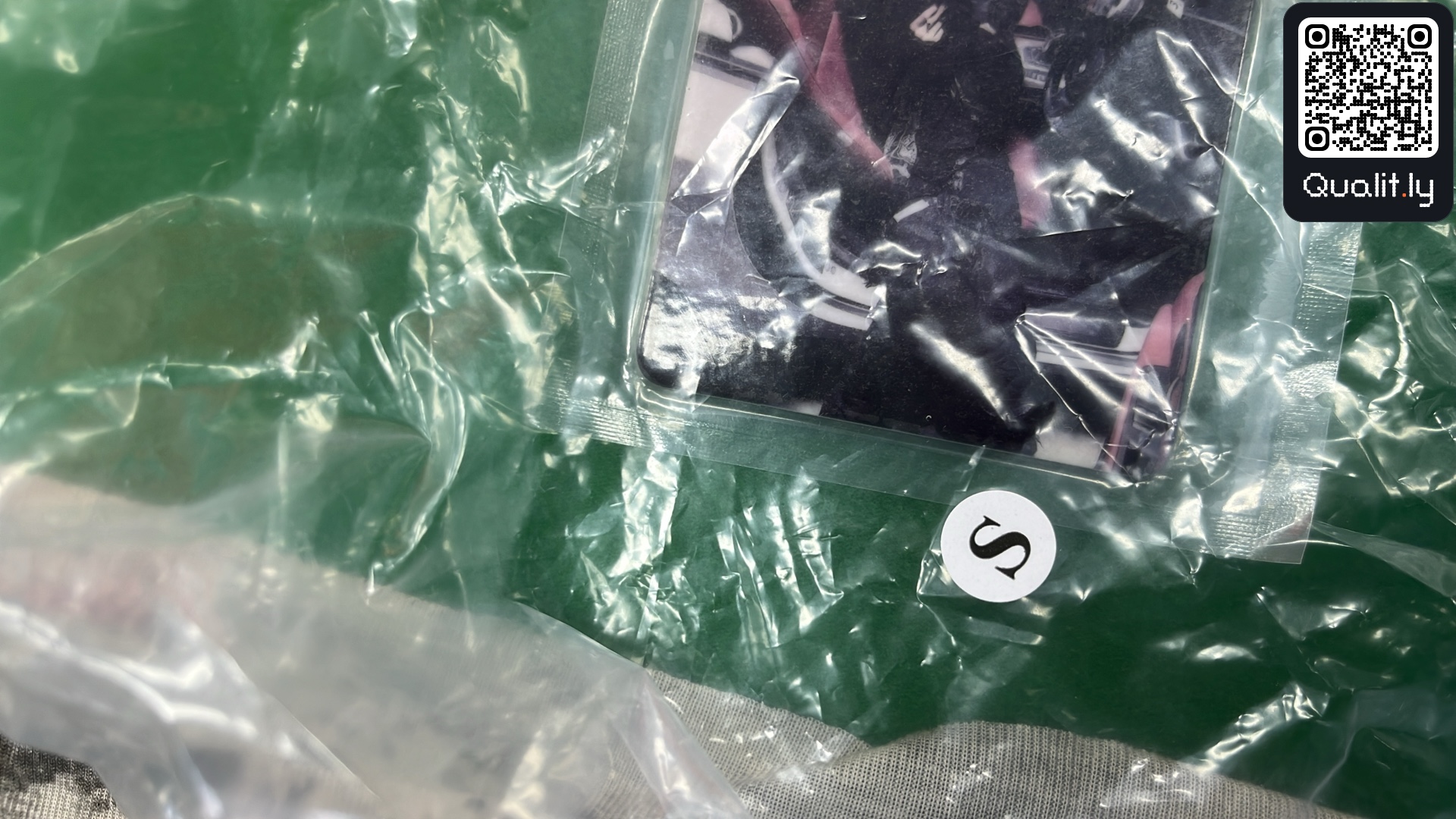 T-shirt — QC-foto 1 van 14