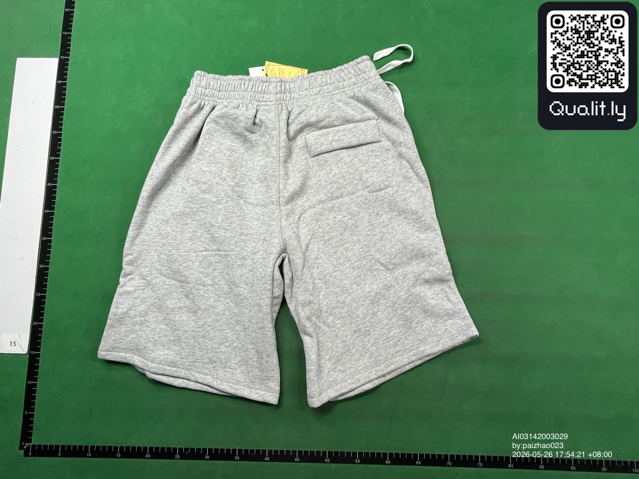 Shorts QC photo 3 of 82