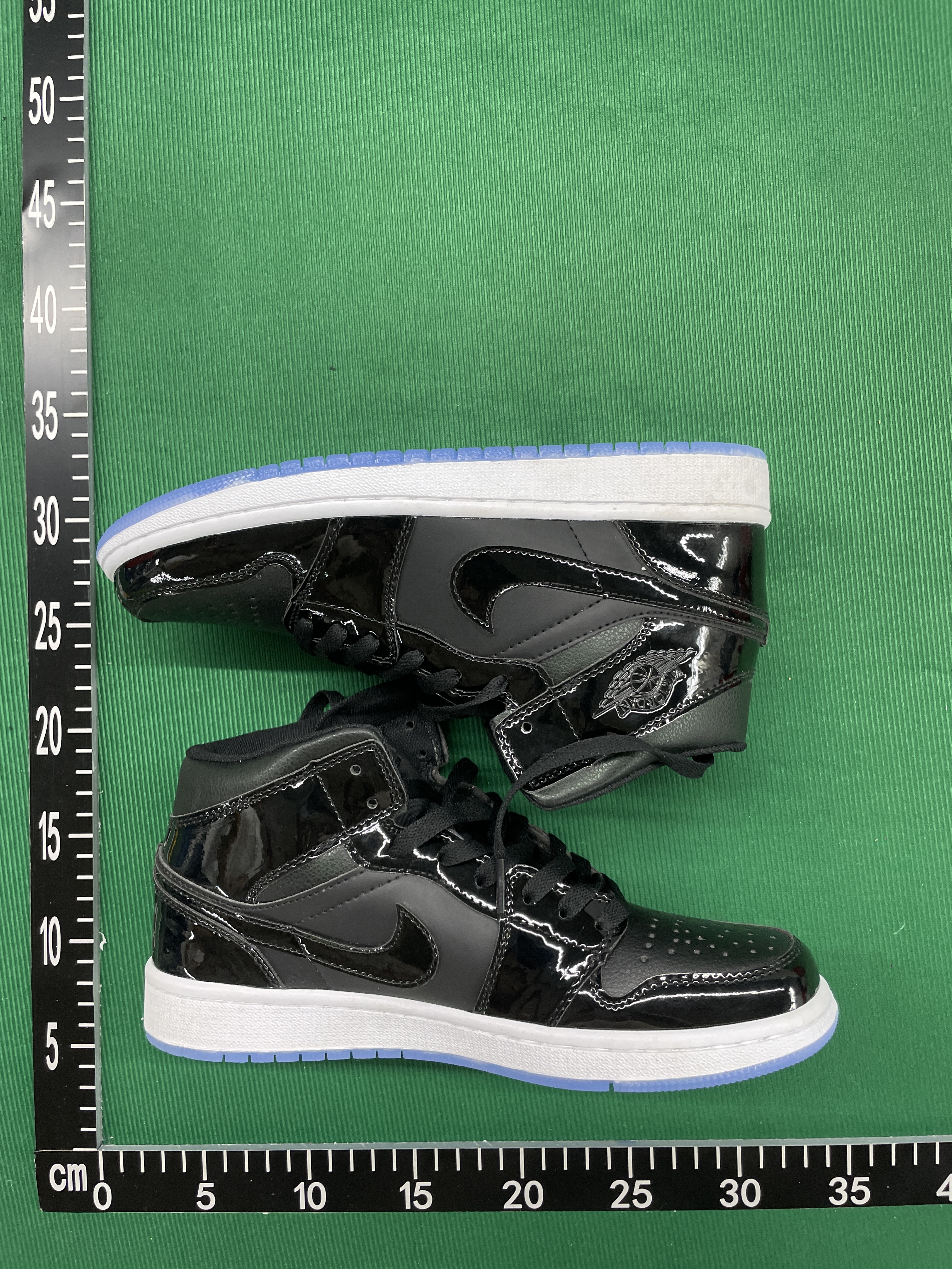 Sneaker — QC-Foto 2 von 50