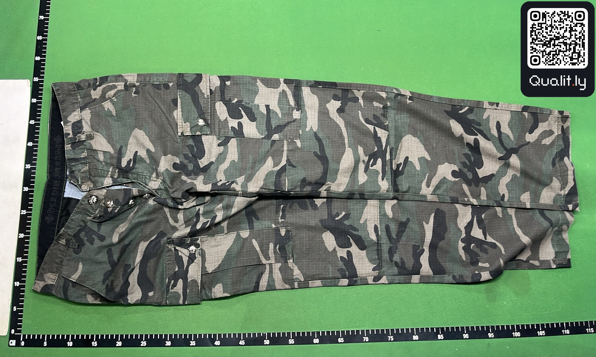 Pantaloni — foto QC 2 di 22
