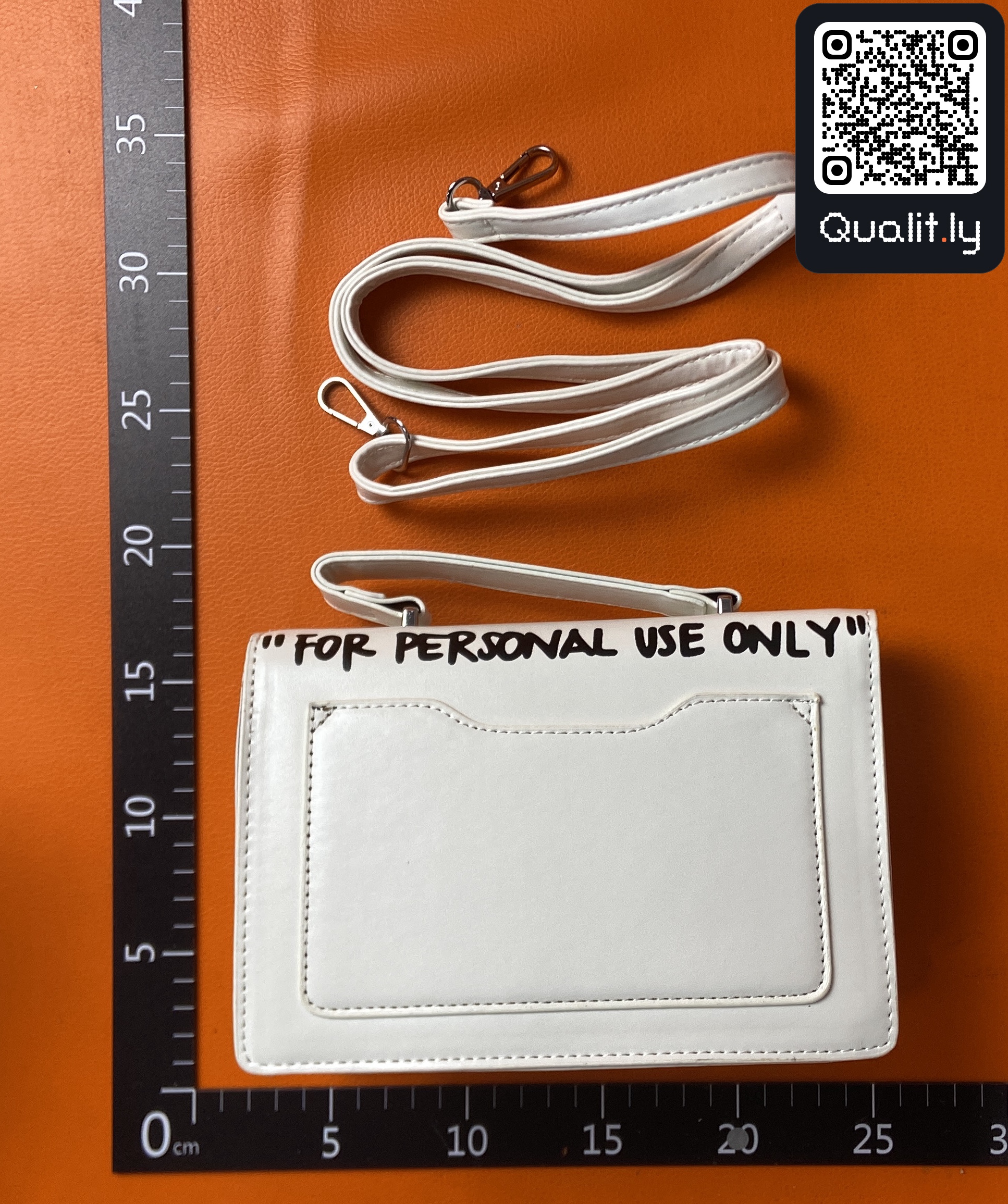 Bag QC photo 3 of 42