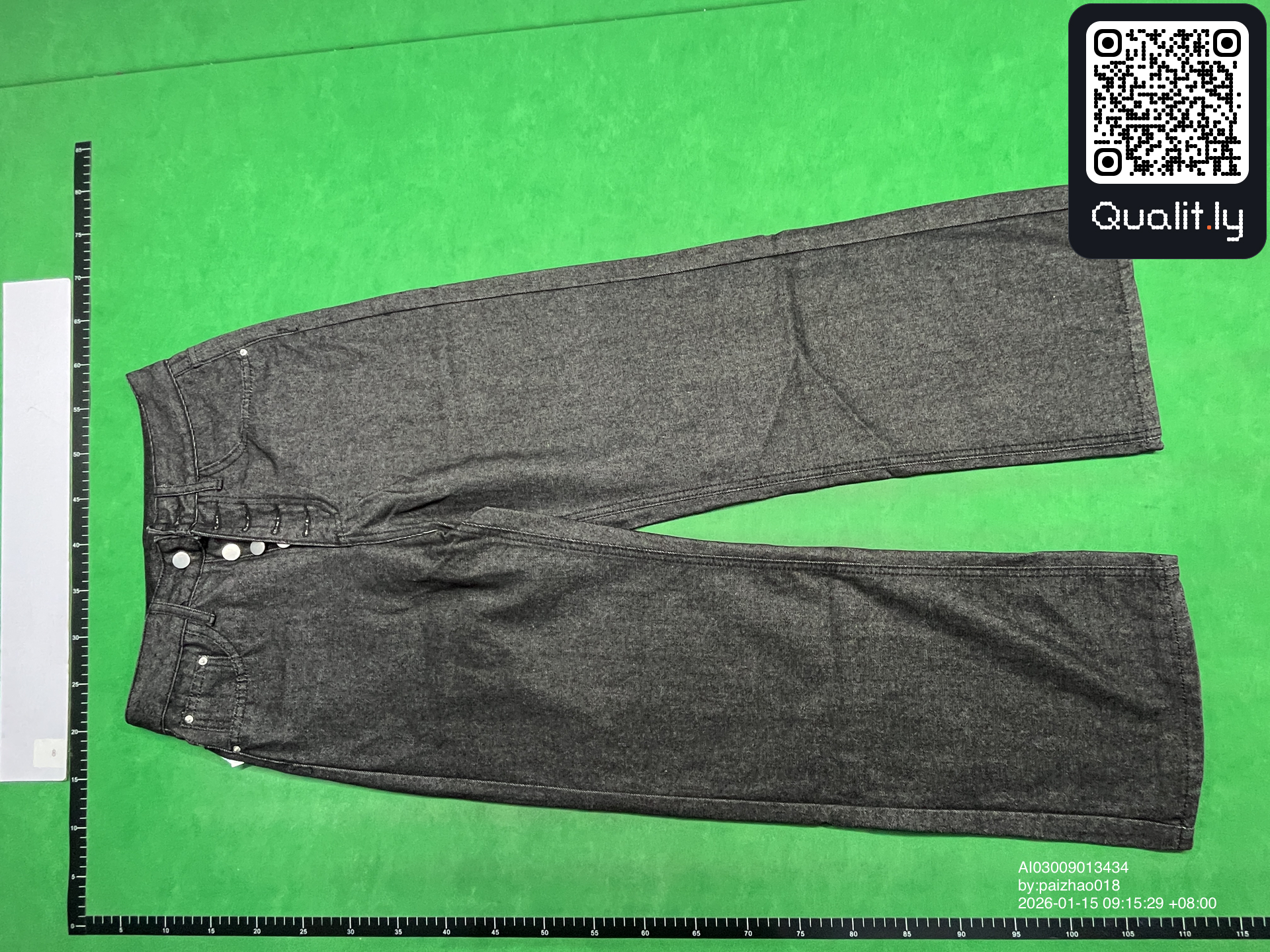 Jeans — QC-foto 3 van 12