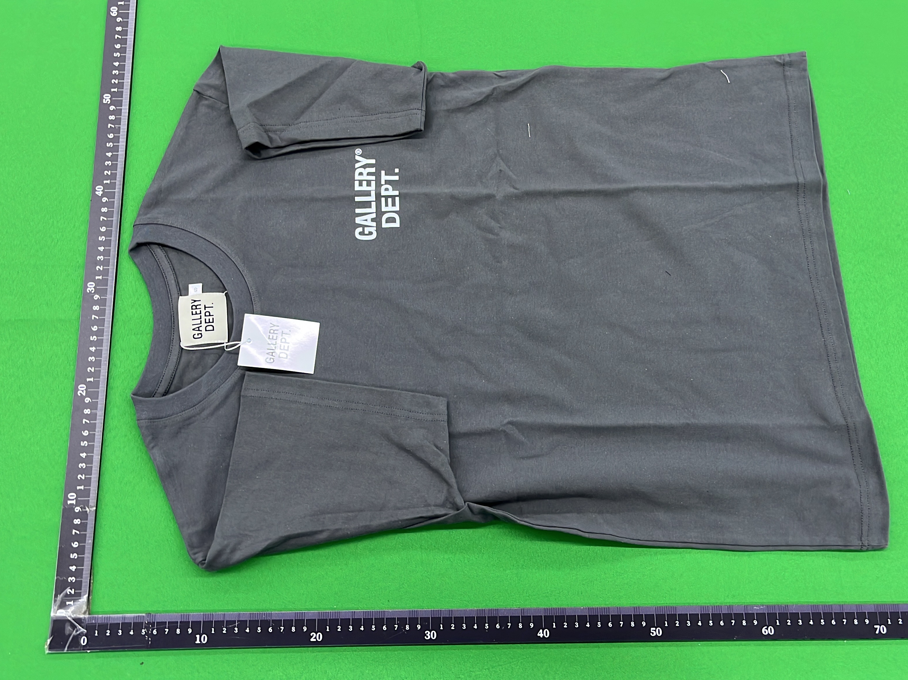 T-shirt — foto QC 3 di 78