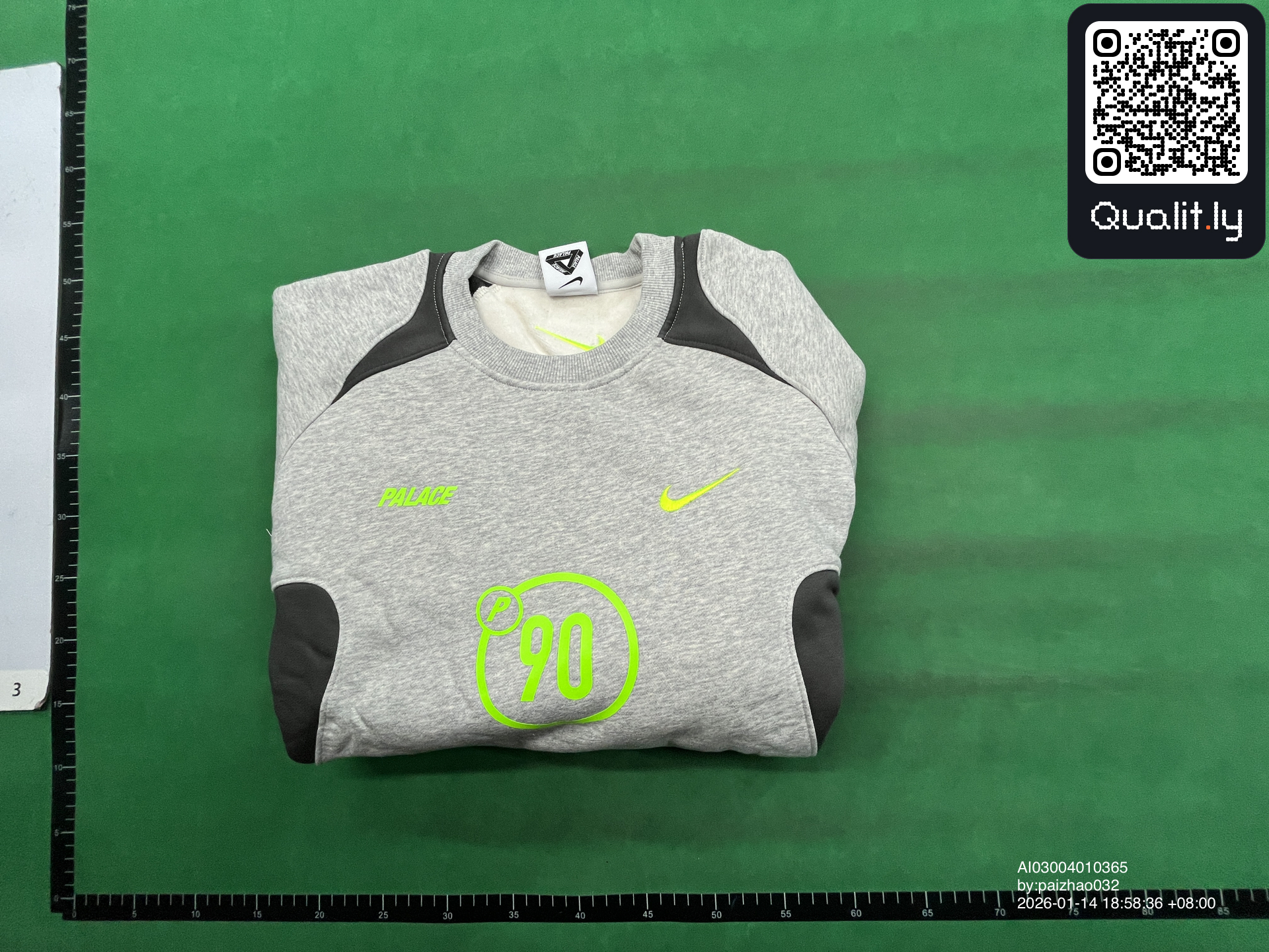 Sweatshirt — QC-foto 1 av 4