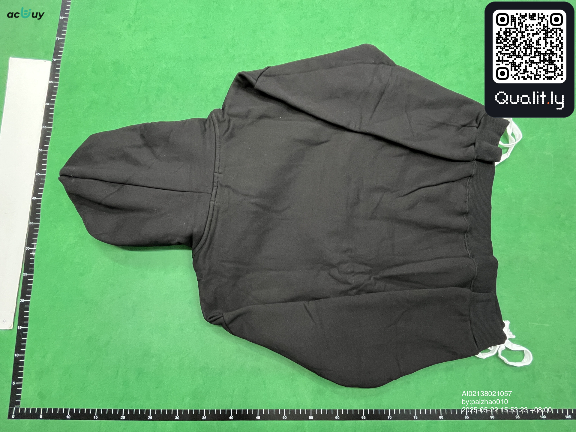 Hoodie — QC-foto 2 av 4