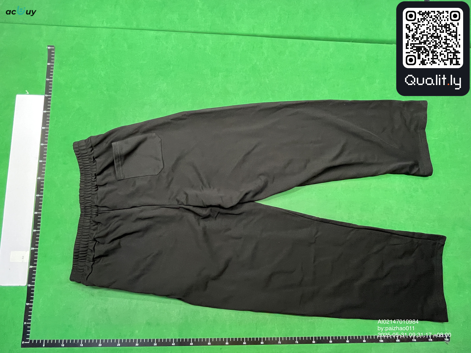 Pants QC photo 2 of 4