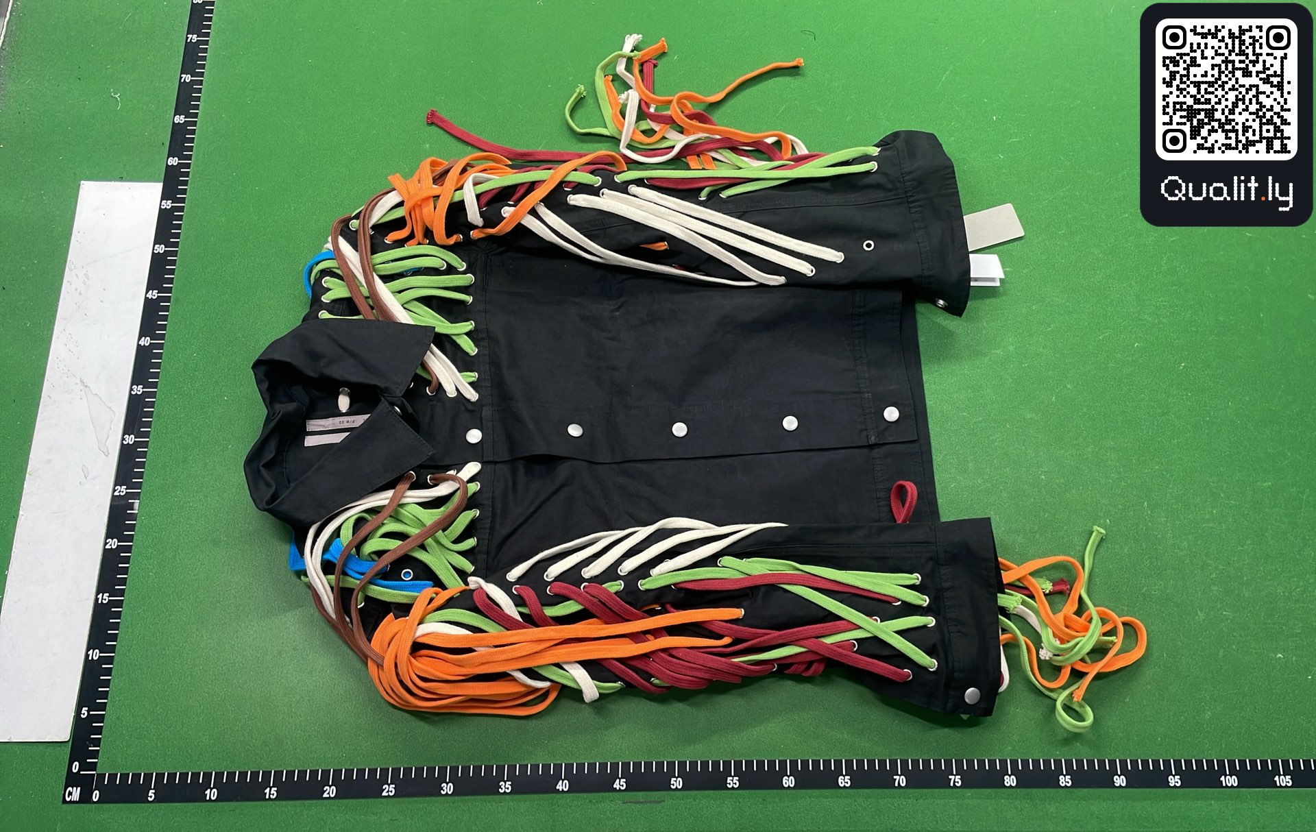 Jacket QC photo 2 of 24