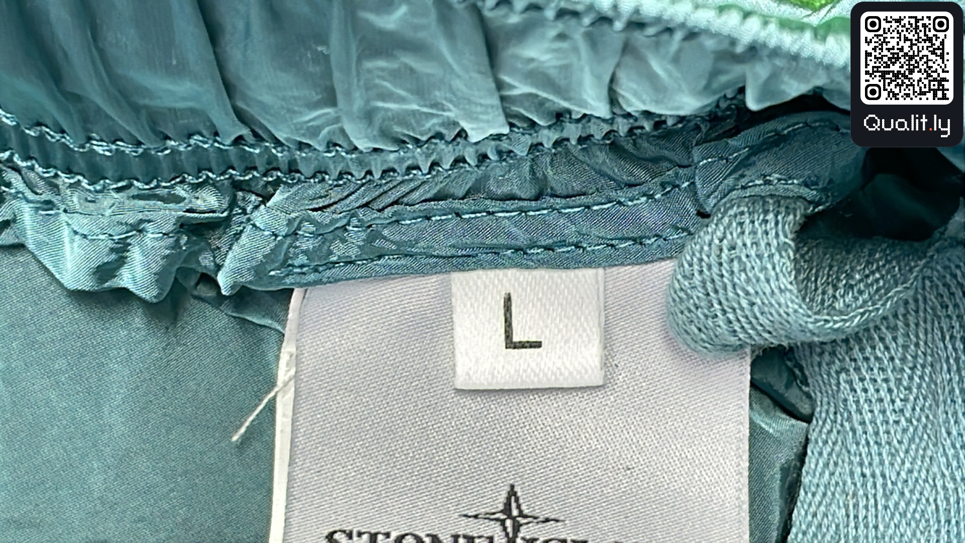 Short — photo QC 1 sur 16